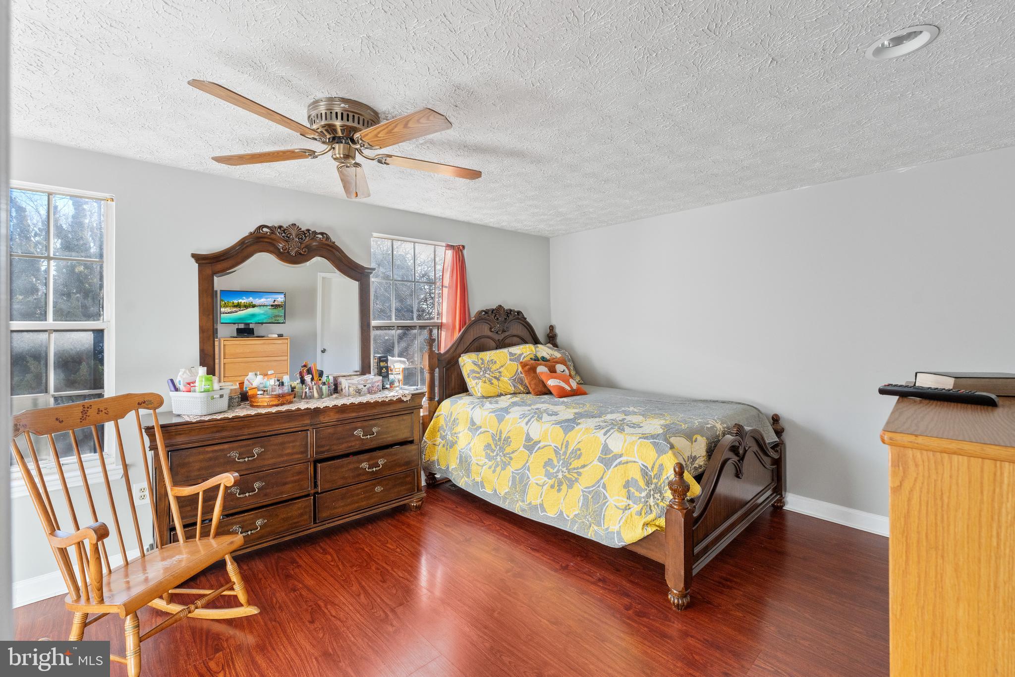 INDIAN CREEK VILLAGE - Residential