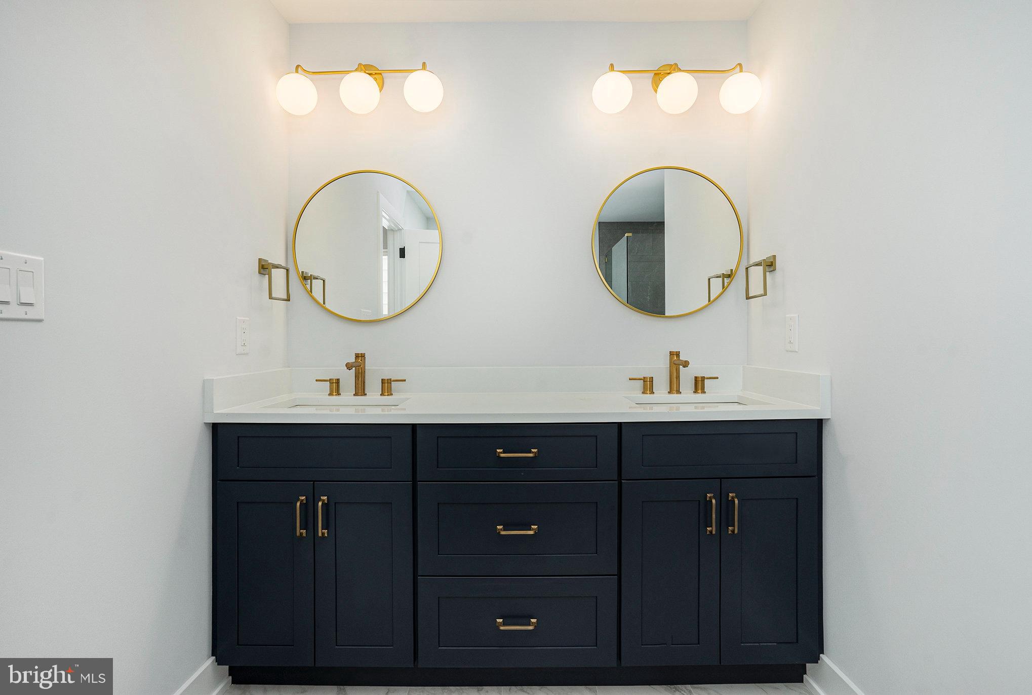 CONSHOHOCKEN - Residential