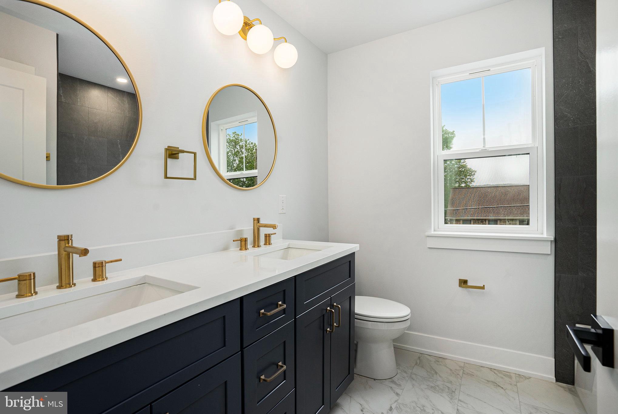 CONSHOHOCKEN - Residential