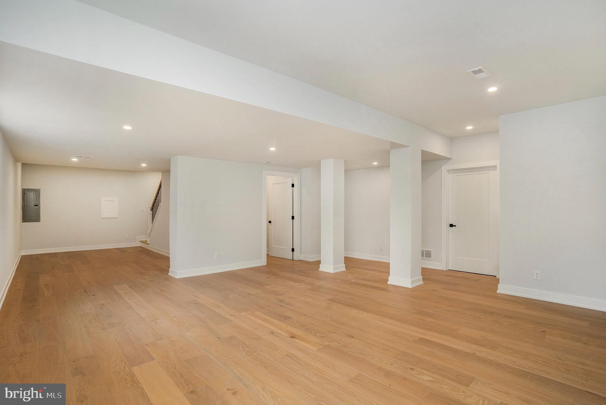 CONSHOHOCKEN - Residential