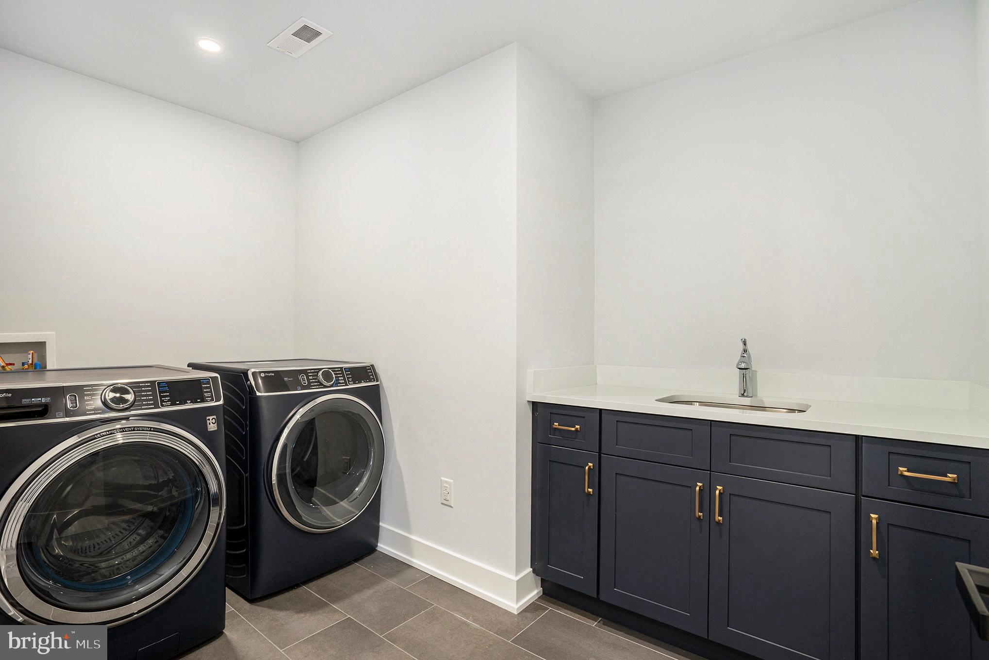 CONSHOHOCKEN - Residential