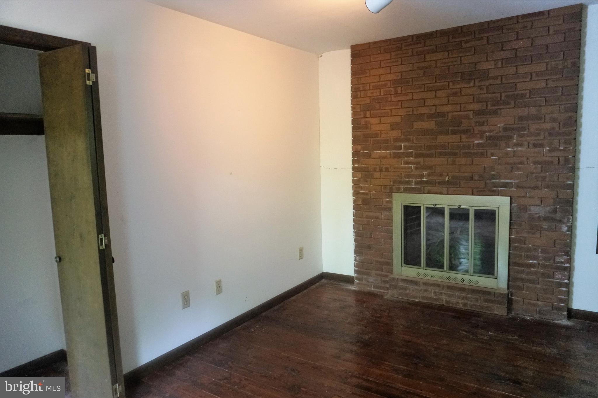HONEYWOOD - Residential