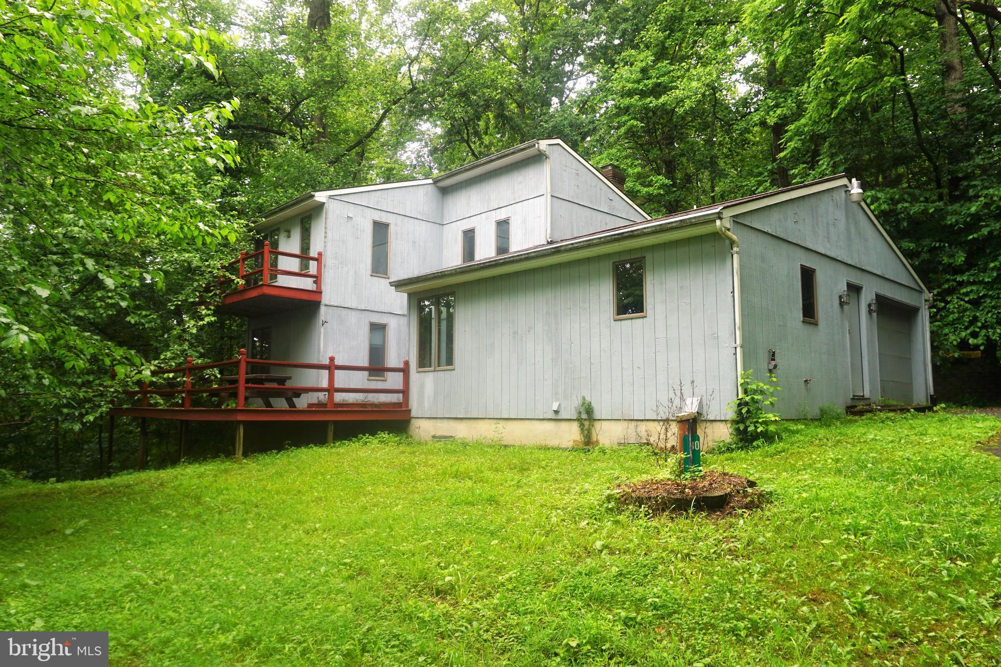 30 FITZHUGH LANE