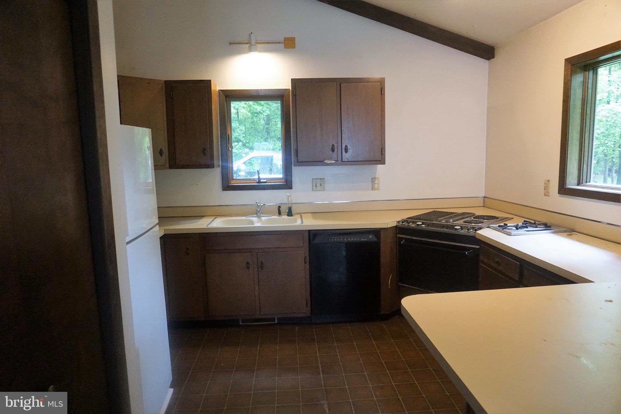 HONEYWOOD - Residential