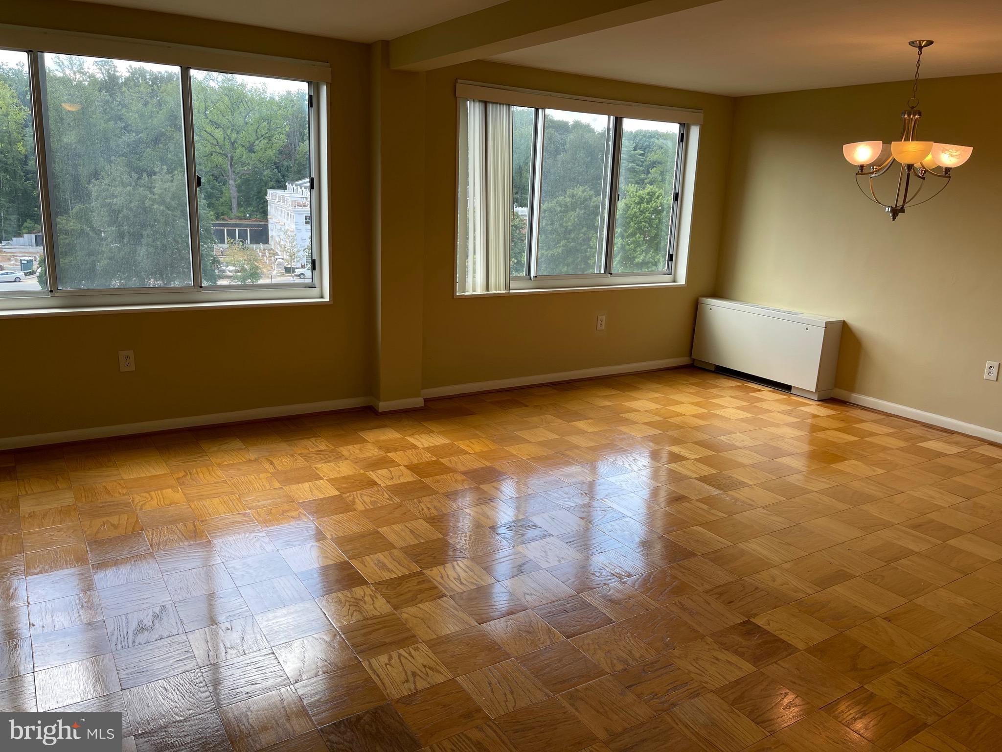 GROSVENOR PARK - Residential Lease