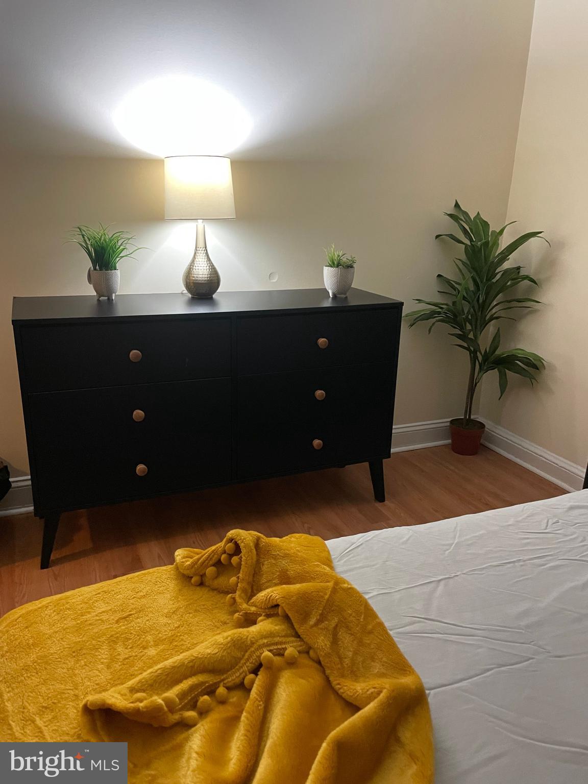 101 WAYNE PLACE SE 2