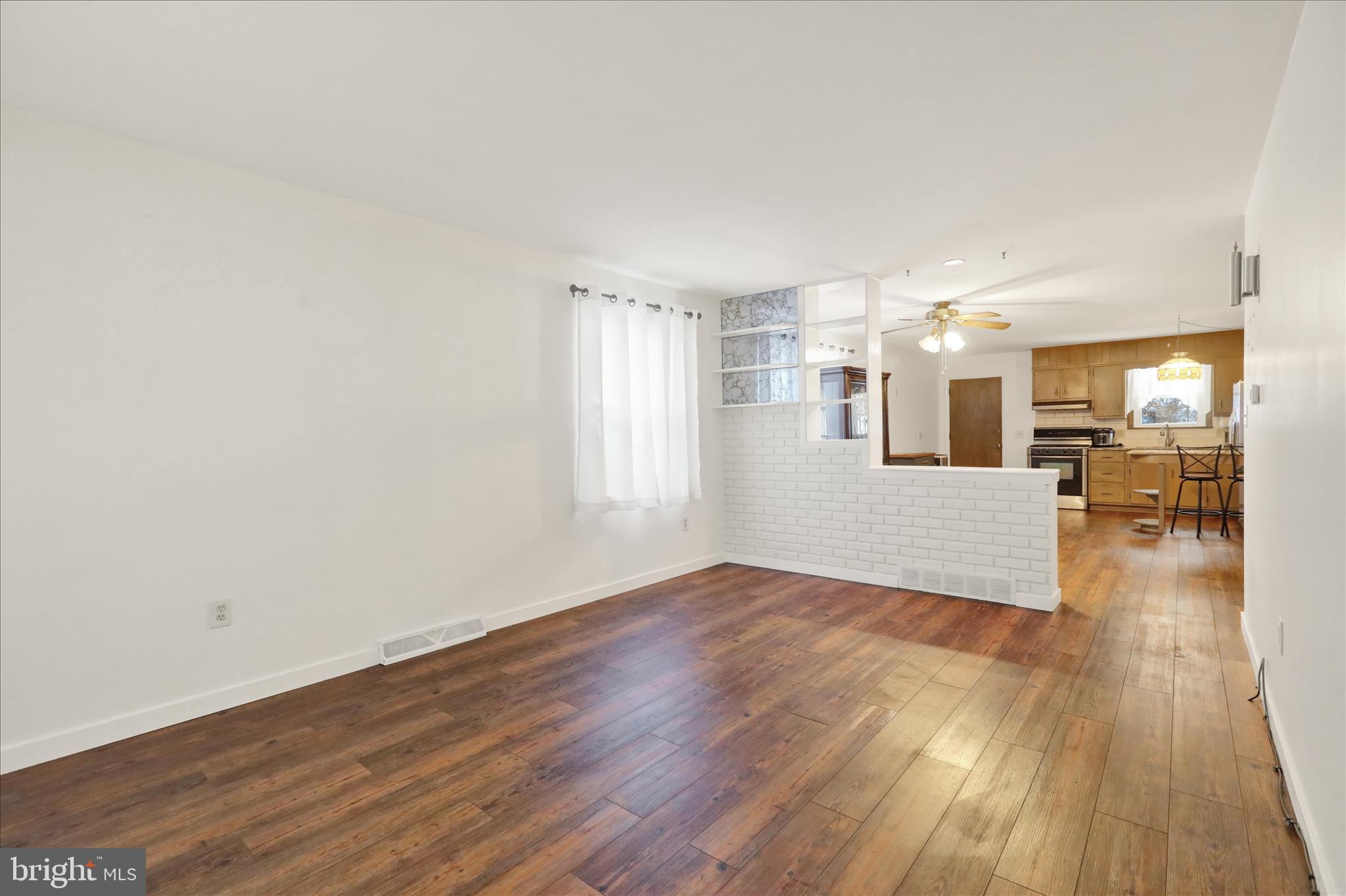 410 FRIEDENSBURG ROAD