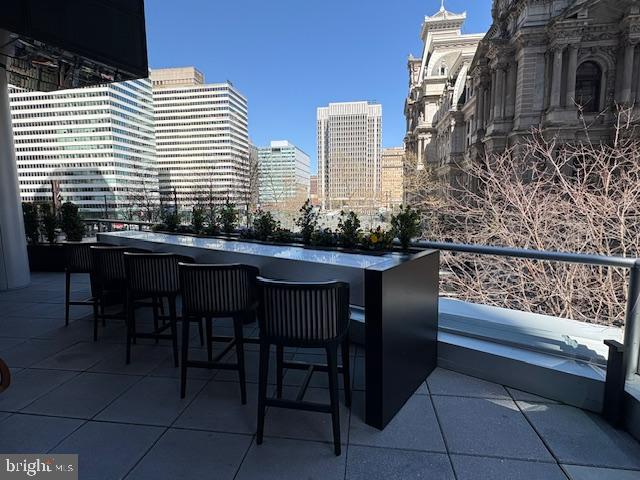 AVENUE OF THE ARTS - Residential