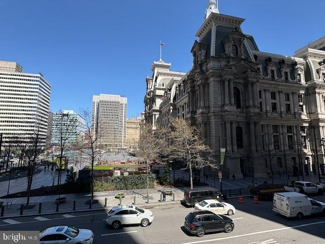 AVENUE OF THE ARTS - Residential