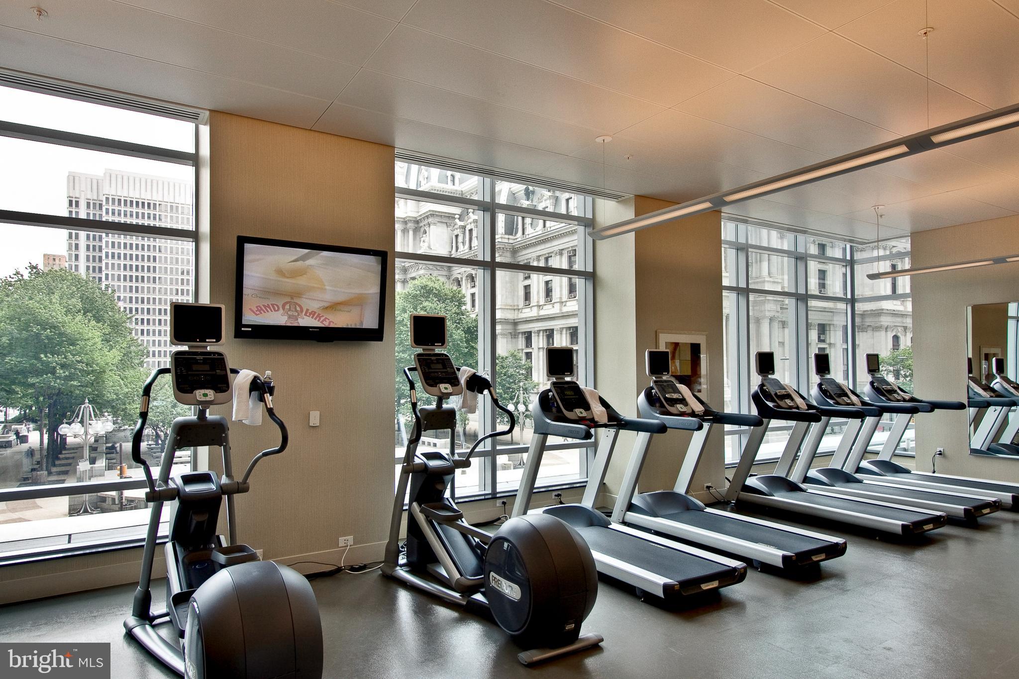 AVENUE OF THE ARTS - Residential