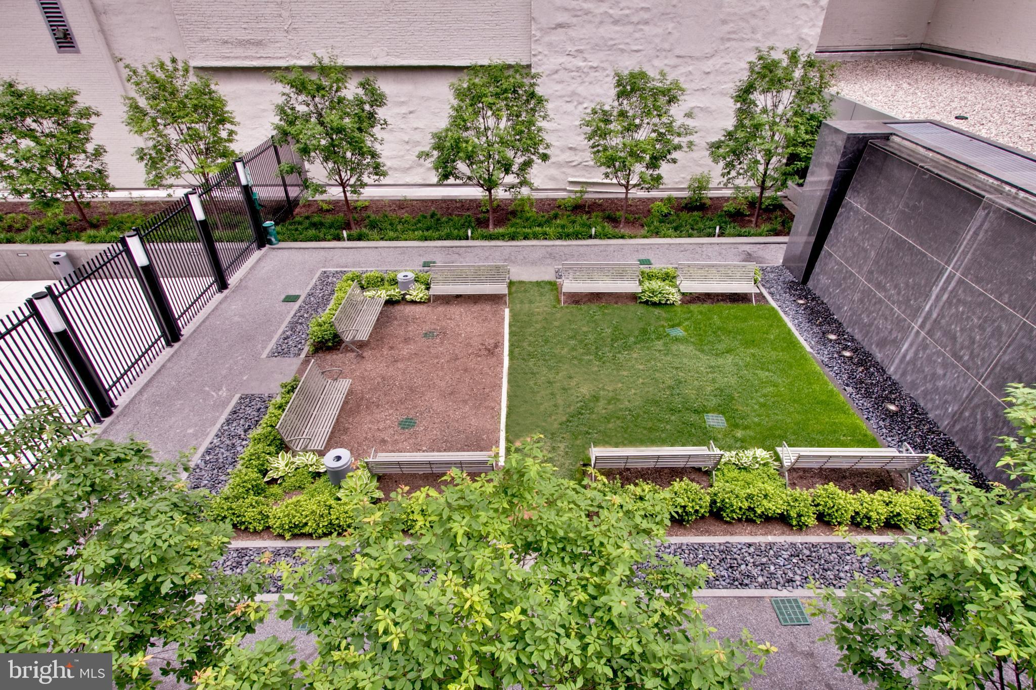 AVENUE OF THE ARTS - Residential