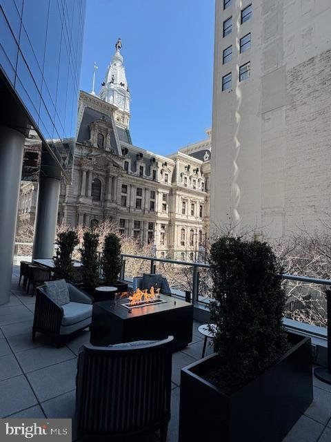 AVENUE OF THE ARTS - Residential