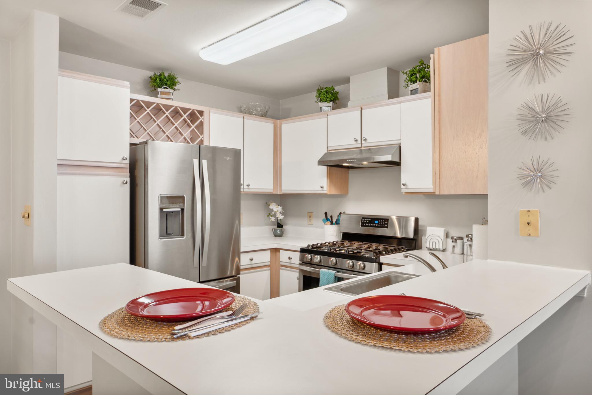 RUSSETT - Residential