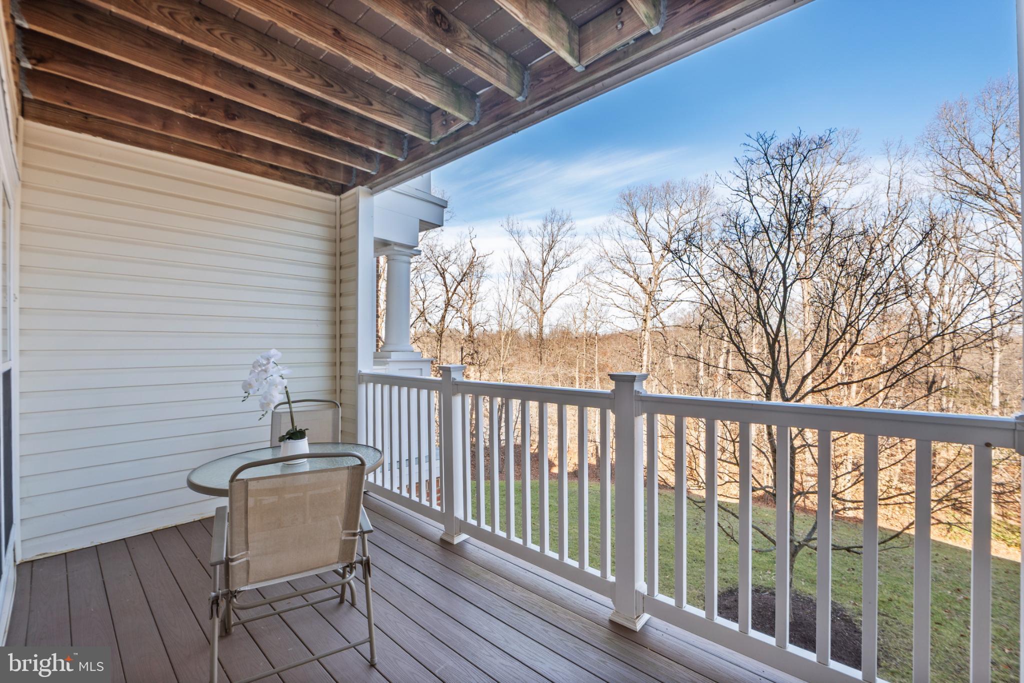 RUSSETT - Residential