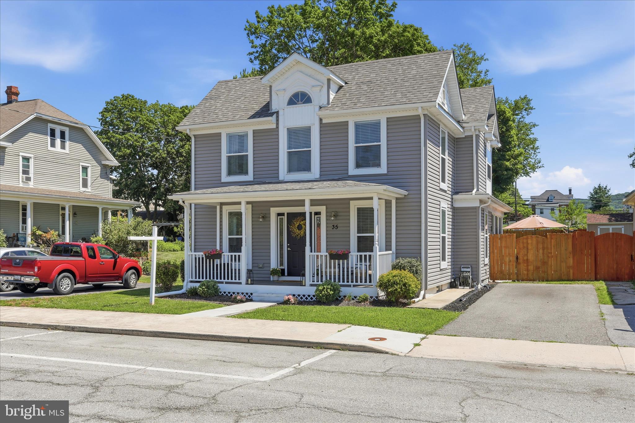 Property photo 3
