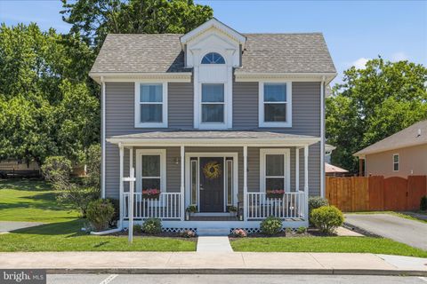 Homes For Sale - 35 N Maple Avenue<br/> SMITHSBURG, MD 21783