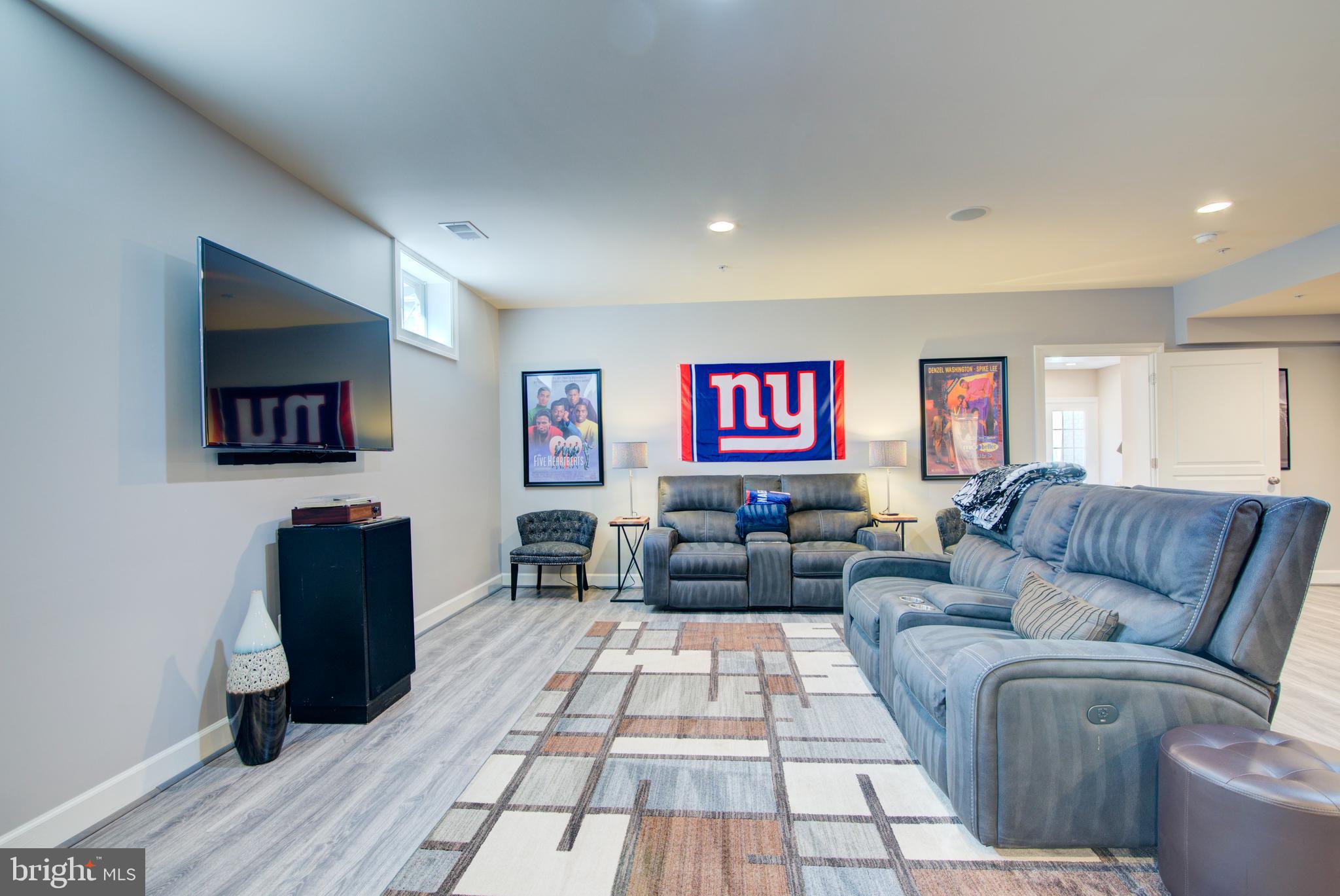 VILLAGES OF SAVANNAH - Residential