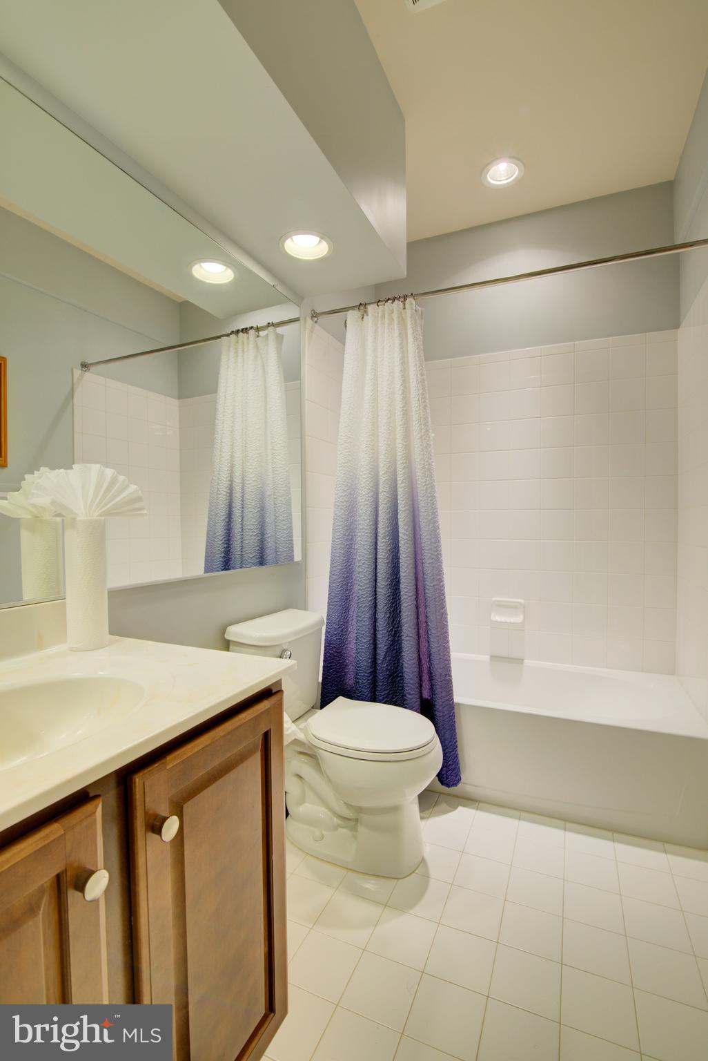 VILLAGES OF SAVANNAH - Residential