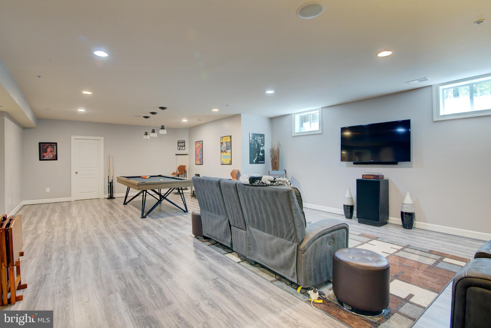 VILLAGES OF SAVANNAH - Residential