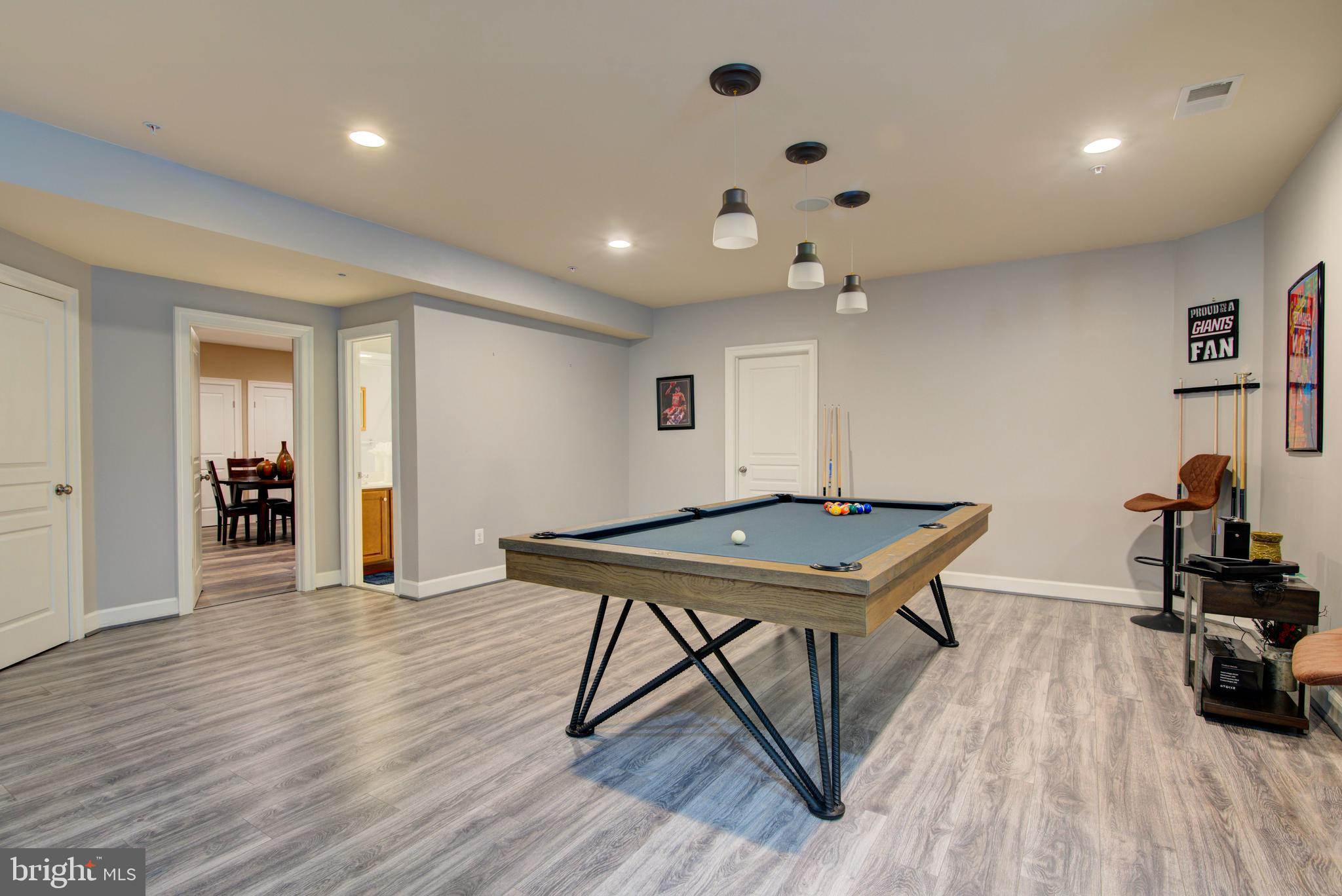 VILLAGES OF SAVANNAH - Residential