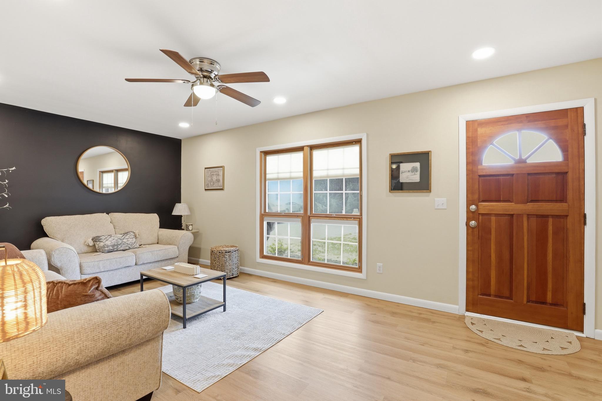 WOODBURY ACRES - Residential