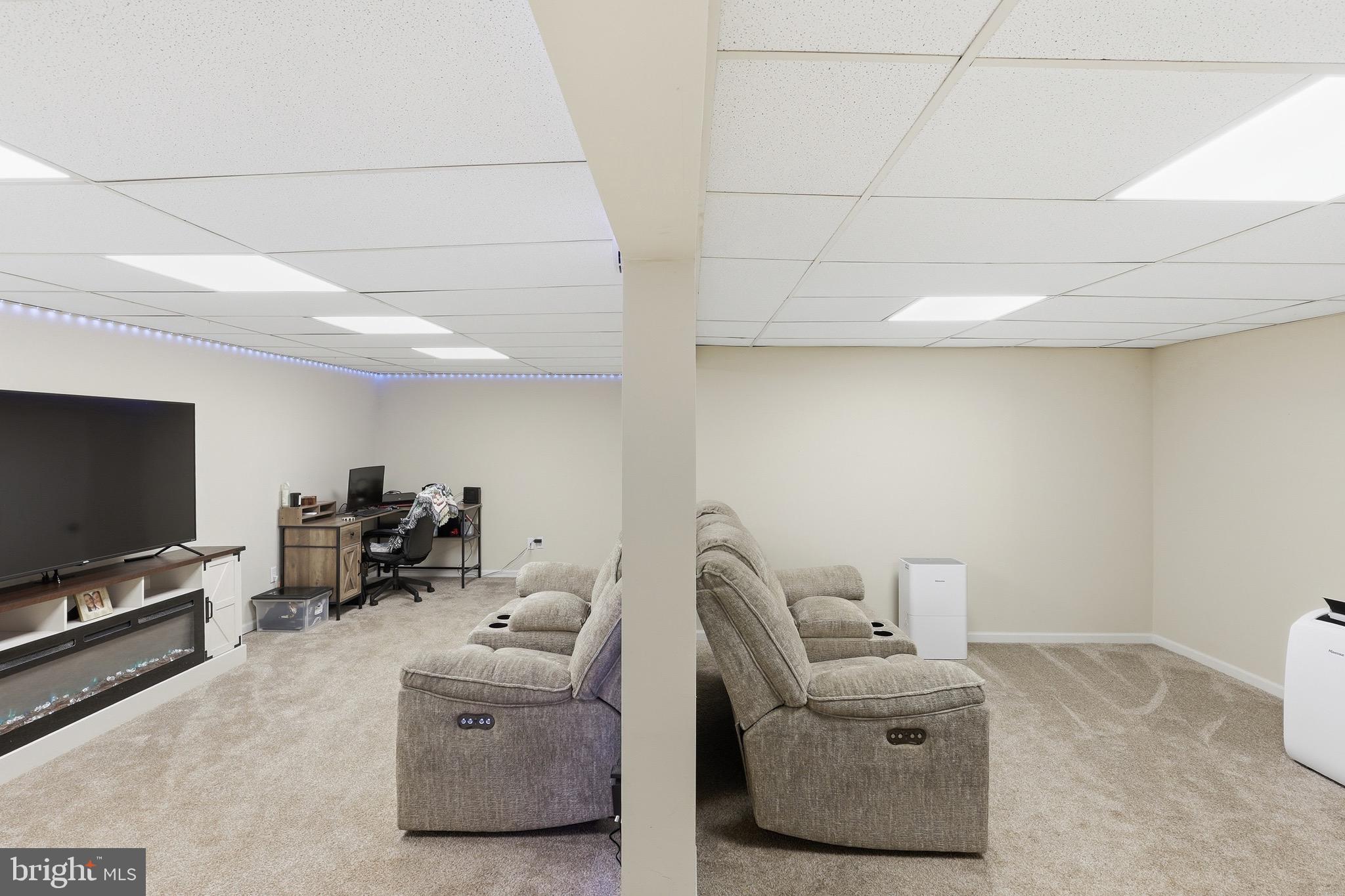 WOODBURY ACRES - Residential