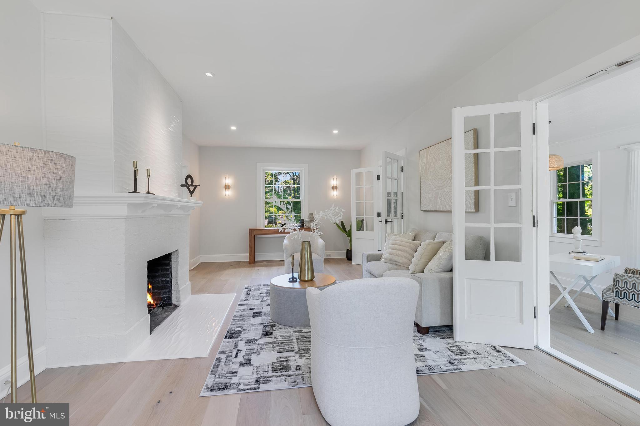 CHEVY CHASE - Residential Lease