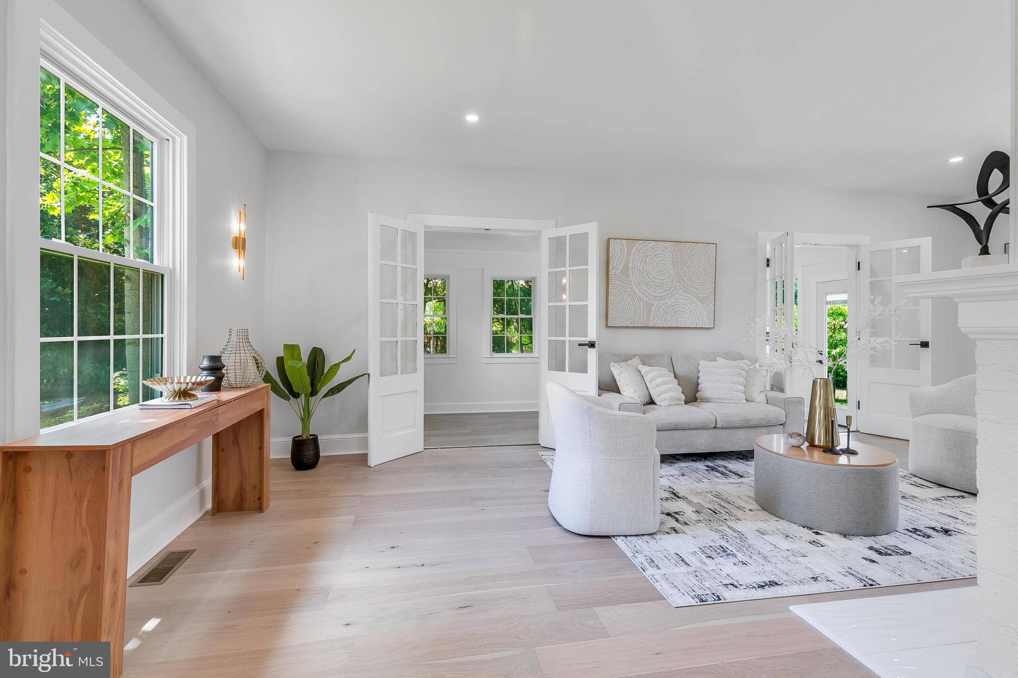 CHEVY CHASE - Residential Lease