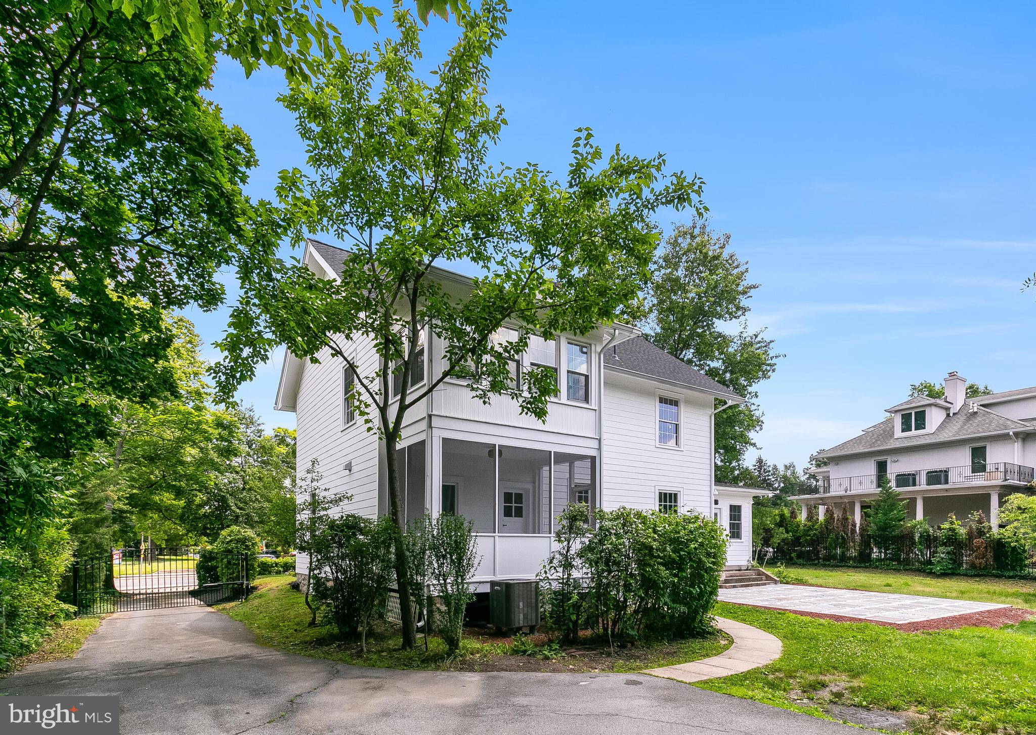 CHEVY CHASE - Residential Lease