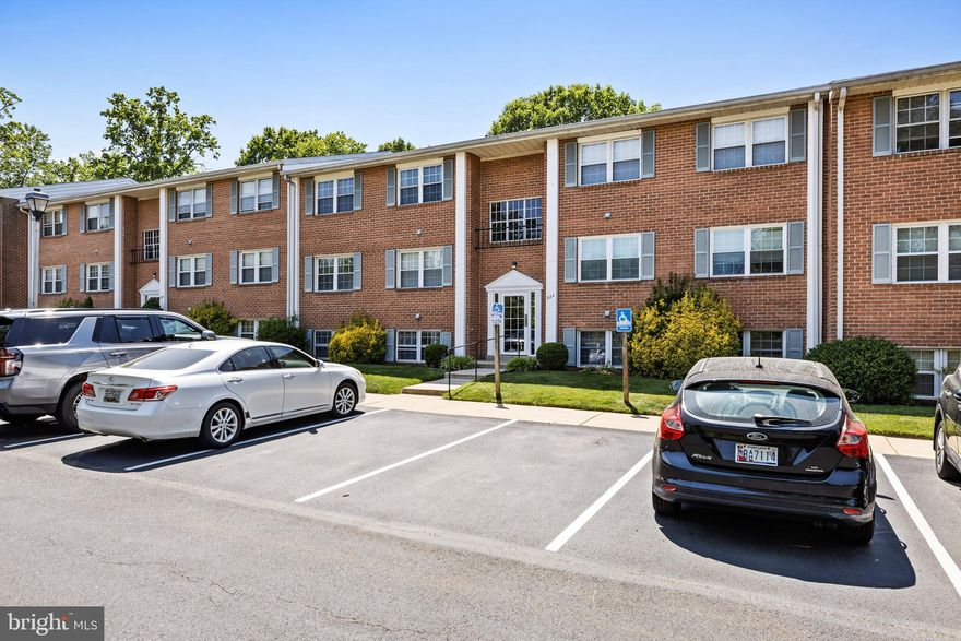 Welcome home to a spacious 2BR/1BA ground floor unit in the Hickory Hills community, of Bel Air, MD.
This unit welcomes you into an open floor plan connecting the living, dining, and kitchen areas, with
abundant natural light and laminate flooring. The spacious bedrooms provide a peaceful retreat with
loads of closet space! This layout has one full bath and a large laundry room with storage shelves and
cabinets. Recent updates include a brand-new roof on the building, new flooring in the bedrooms, bath,
and laundry, new light fixtures throughout, and fresh paint. Stainless steel appliances. Outside, enjoy
your own patio and take advantage of community amenities like a pool and ample parking. Located in
sought-after Bel Air, you will have easy access to shopping, dining, and entertainment, as well as
convenient commuting options with major highways nearby. Don't miss out on this opportunity to own
a ground-floor condo in Hickory Hills. Schedule a showing today and make this your dream home!
Rent $1850 with water included in the payment, tenant pays for electricity. Unfurnished. Pets are allowed
with size/weight restriction and an additional fee of $20/monthly per pet with a not refundable $150 fee. No
smoking is allowed or near the premise. Minimum required household income $60,000. Pay stub and W-
2 required. Credit score 670+ minimum. 1-year lease (no month-to-month options). One month's security
deposit and first month's rent required beginning of the lease term. Complete background checks on
applicants. Hurry, this home won't last long!