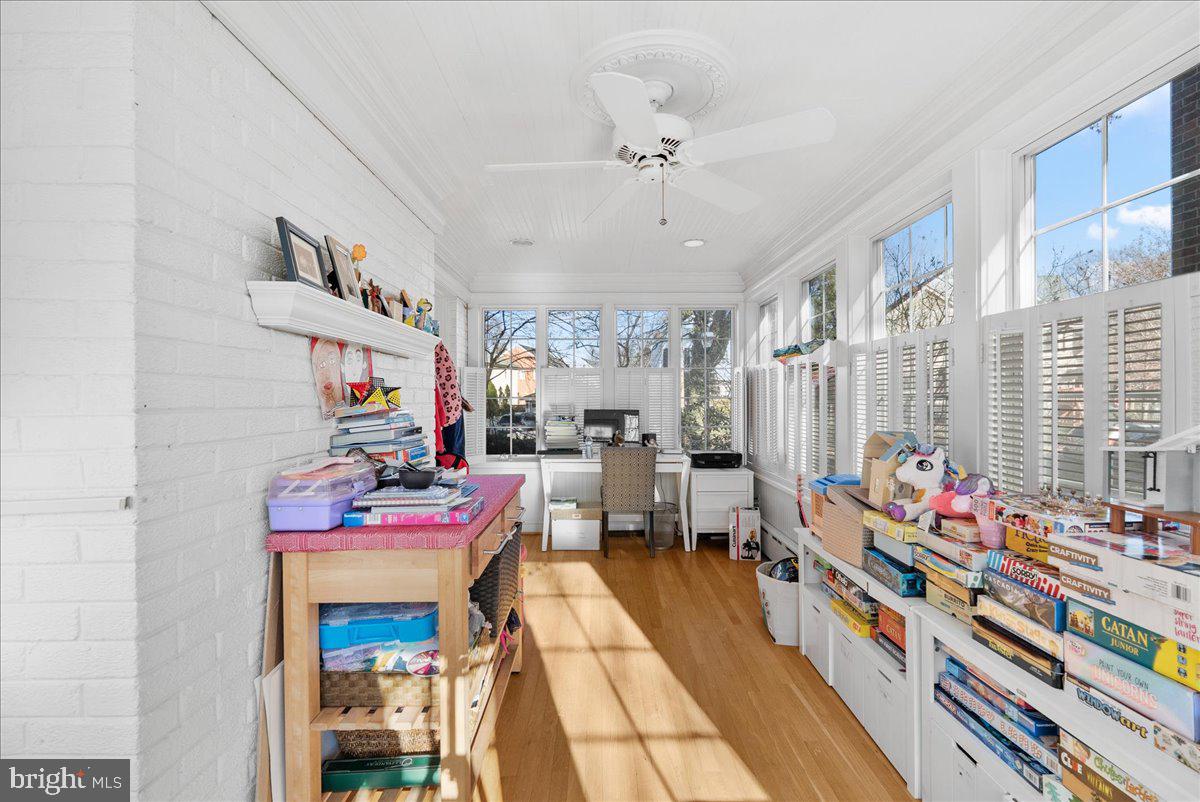 YORKTOWN - Residential Lease