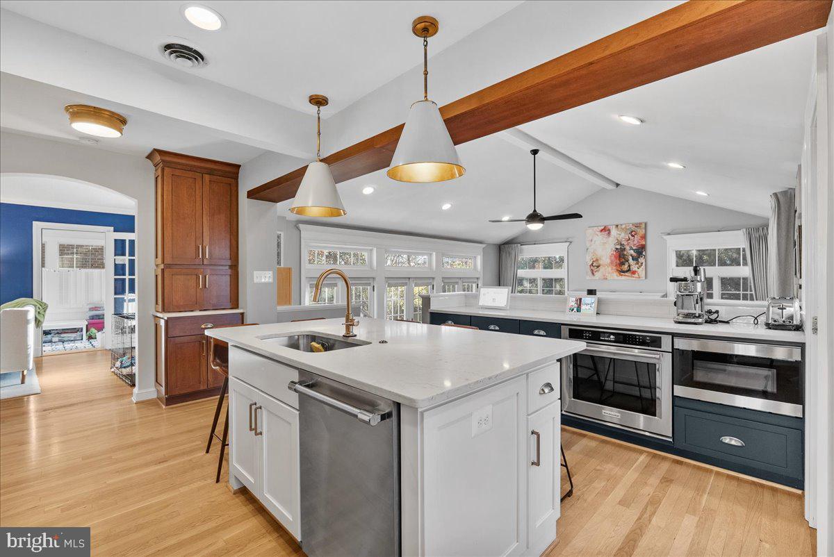 YORKTOWN - Residential Lease