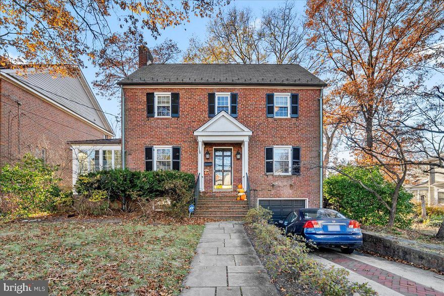 Stately and beautifully maintained, this timeless 4 bedroom, 4.5 bath traditional Colonial offers an elegant retreat in the heart of Arlington.*
A classic yet functional floor plan flows seamlessly from room to room, creating an inviting layout ideal for both everyday living and entertaining.*
The gorgeous kitchen features updated countertops, ample cabinetry, sleek stainless steel appliances, and warm wood accents that bring charm and character to the space.*
Just beyond, the kitchen opens naturally into the living area, where abundant windows and bright recessed lighting create a light-filled and welcoming atmosphere.*
Upstairs, the spacious bedrooms offer privacy and comfort, including a stunning primary suite highlighted by a en-suite bathroom with a beautifully updated walk-in shower and refined finishes throughout.*
Additional bedrooms are generously sized and thoughtfully laid out, providing flexibility for residents, guests, home offices, or additional living needs.*
The fully finished basement offers versatile additional living space, complete with a full bathroom and a convenient lower-level washer and dryer.*
Step outside to enjoy a two-level deck overlooking a level, fenced-in backyard with a charming patio area, perfect for relaxing, entertaining, or enjoying quiet outdoor moments.*
Meticulously cared for and tastefully updated, the home features chic lighting fixtures, bright recessed lighting, timeless finishes, and abundant natural light throughout.*
Just minutes from Clarendon and Ballston, the home is near Ballston Quarter, Trader Joe’s, Harris Teeter, Clarendon Metro, the Custis Trail, and a variety of well-loved restaurants, cafés, and neighborhood amenities.*