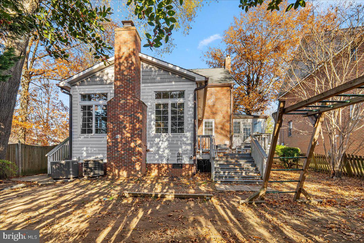 YORKTOWN - Residential Lease