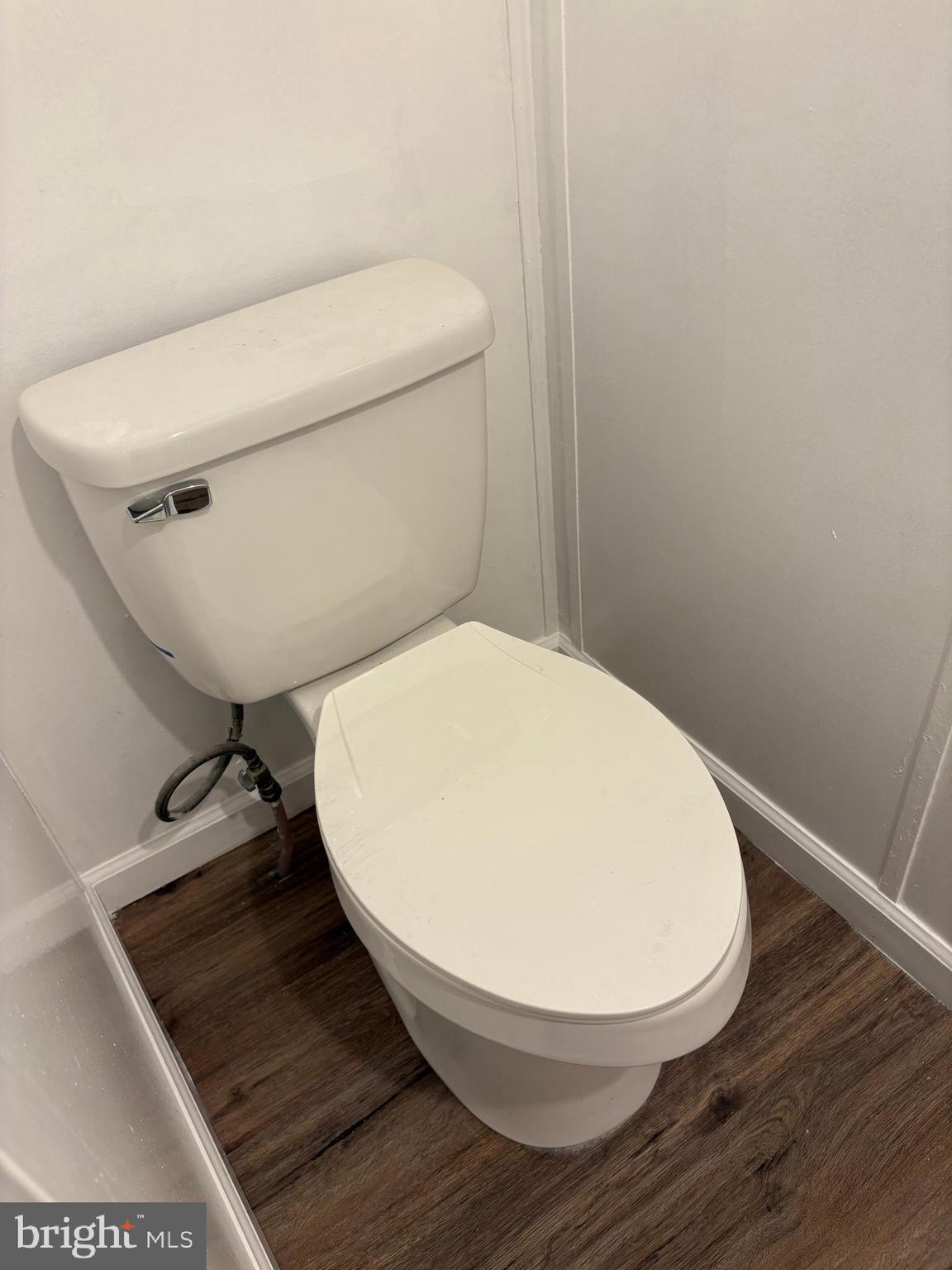 SWAN HARBOR DELL - Residential