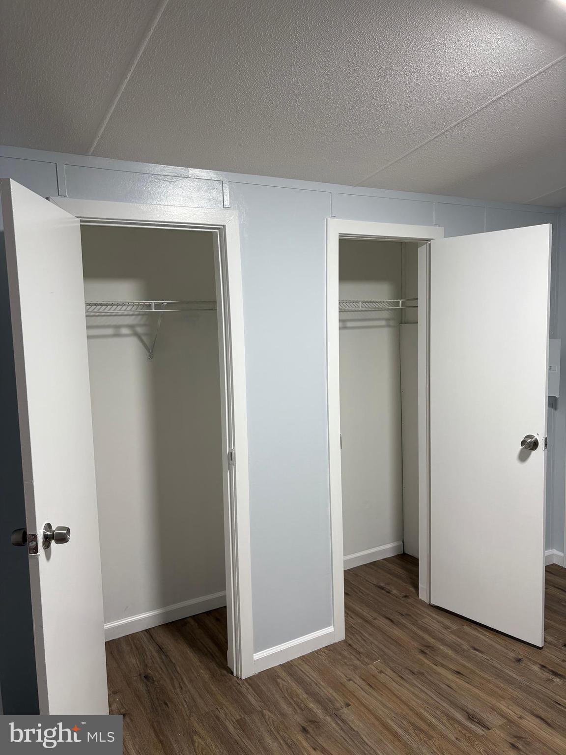 SWAN HARBOR DELL - Residential