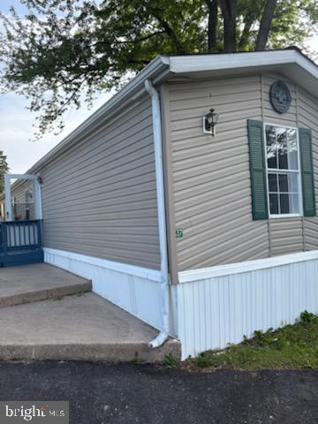 SWAN HARBOR DELL - Residential