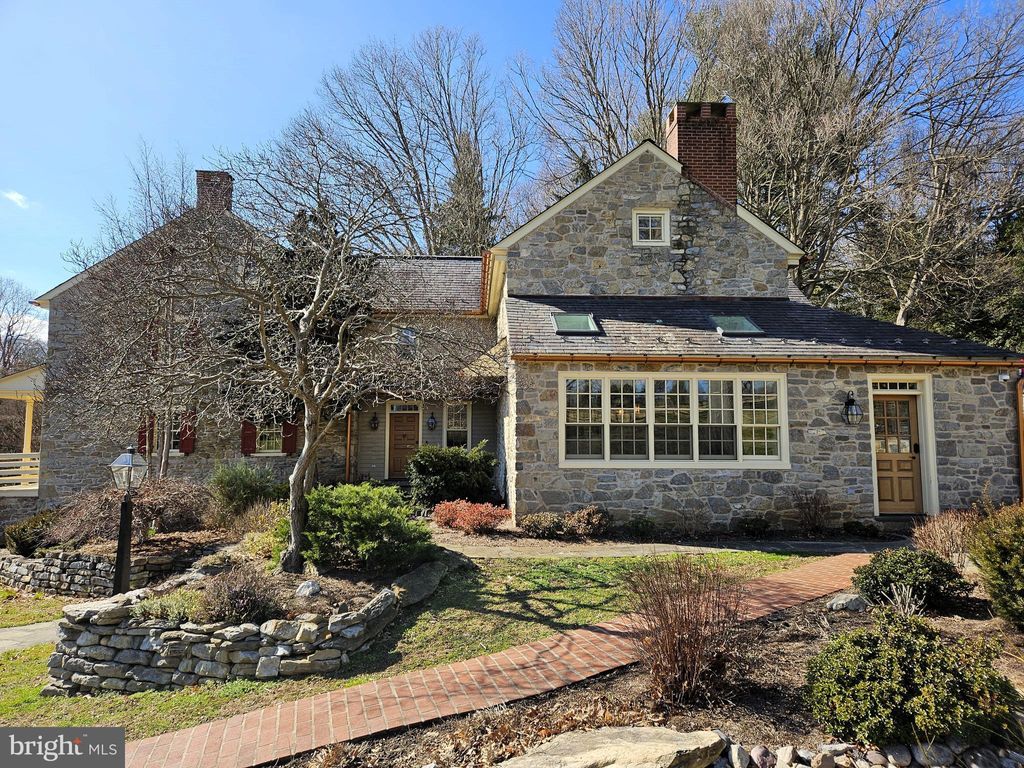 Photo of 85 Spring Run Road, Conestoga, PA 17516 (MLS # PALA2047804)