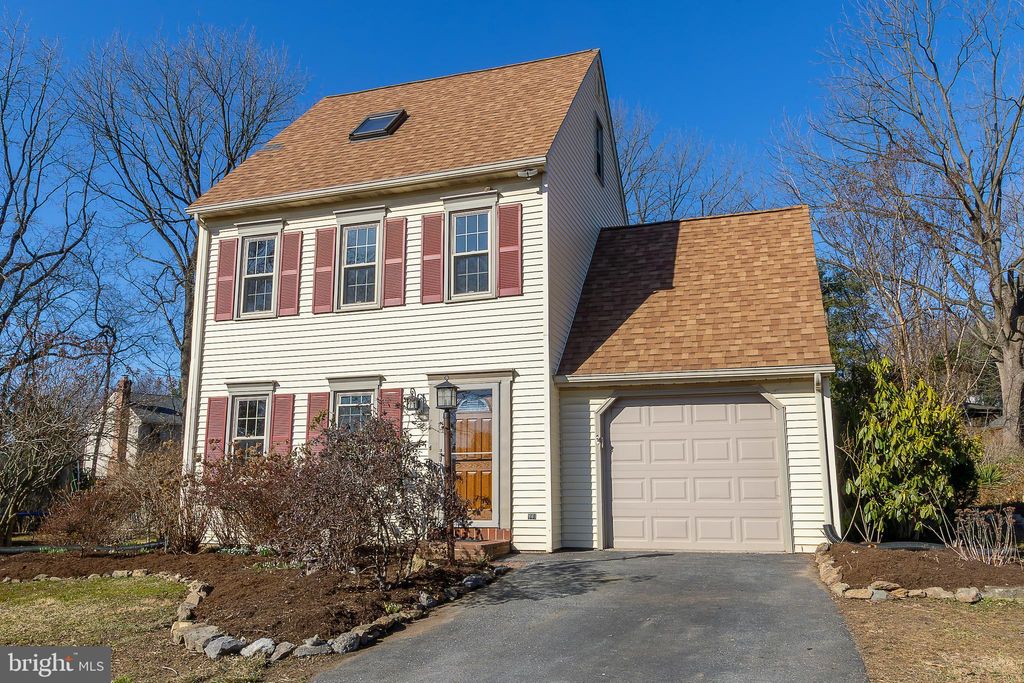 Photo of 1705 Saint Paul Circle, LANCASTER, PA 17603 (MLS # PALA2064494)