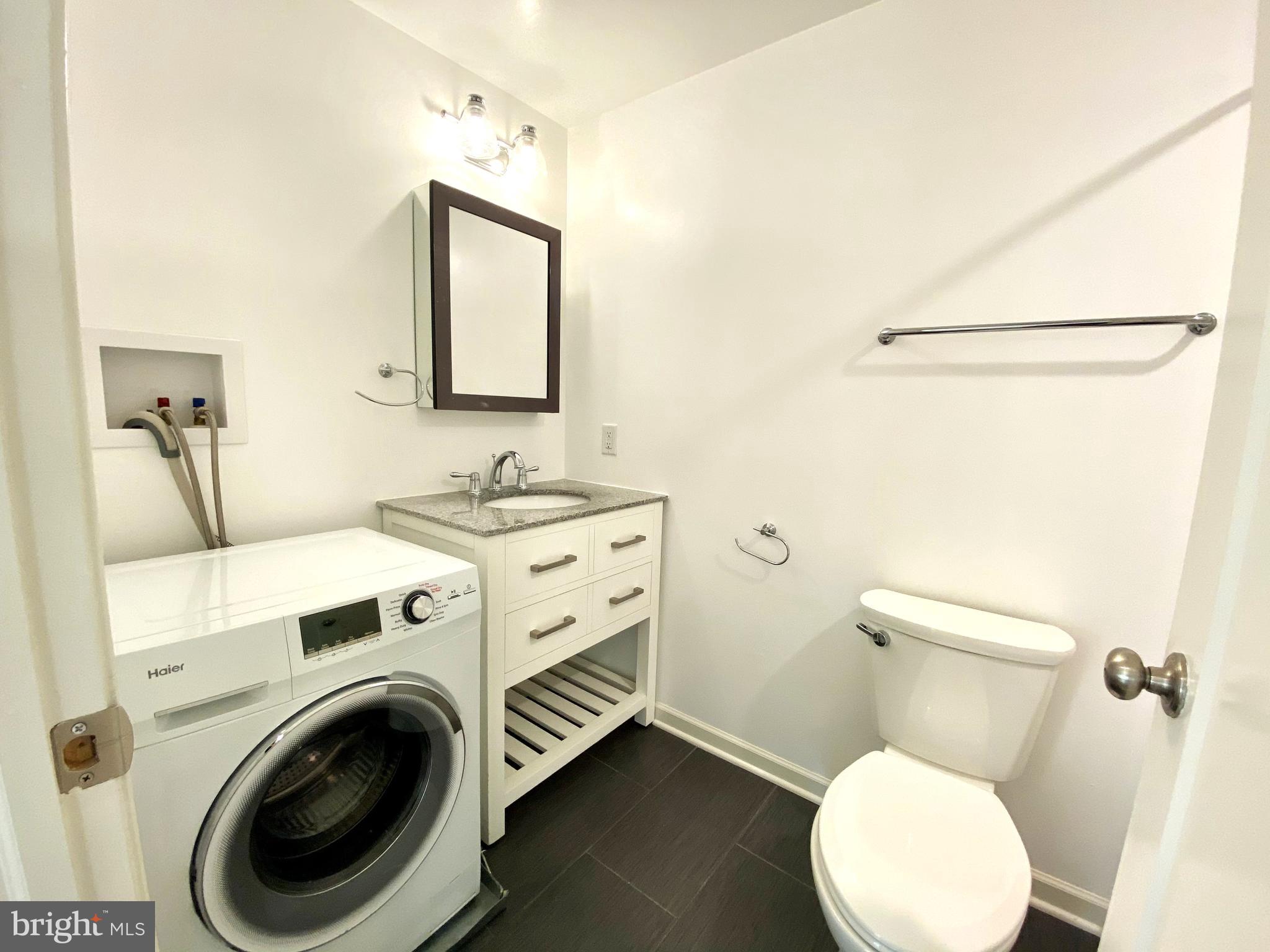 ROXBOROUGH - Residential Lease