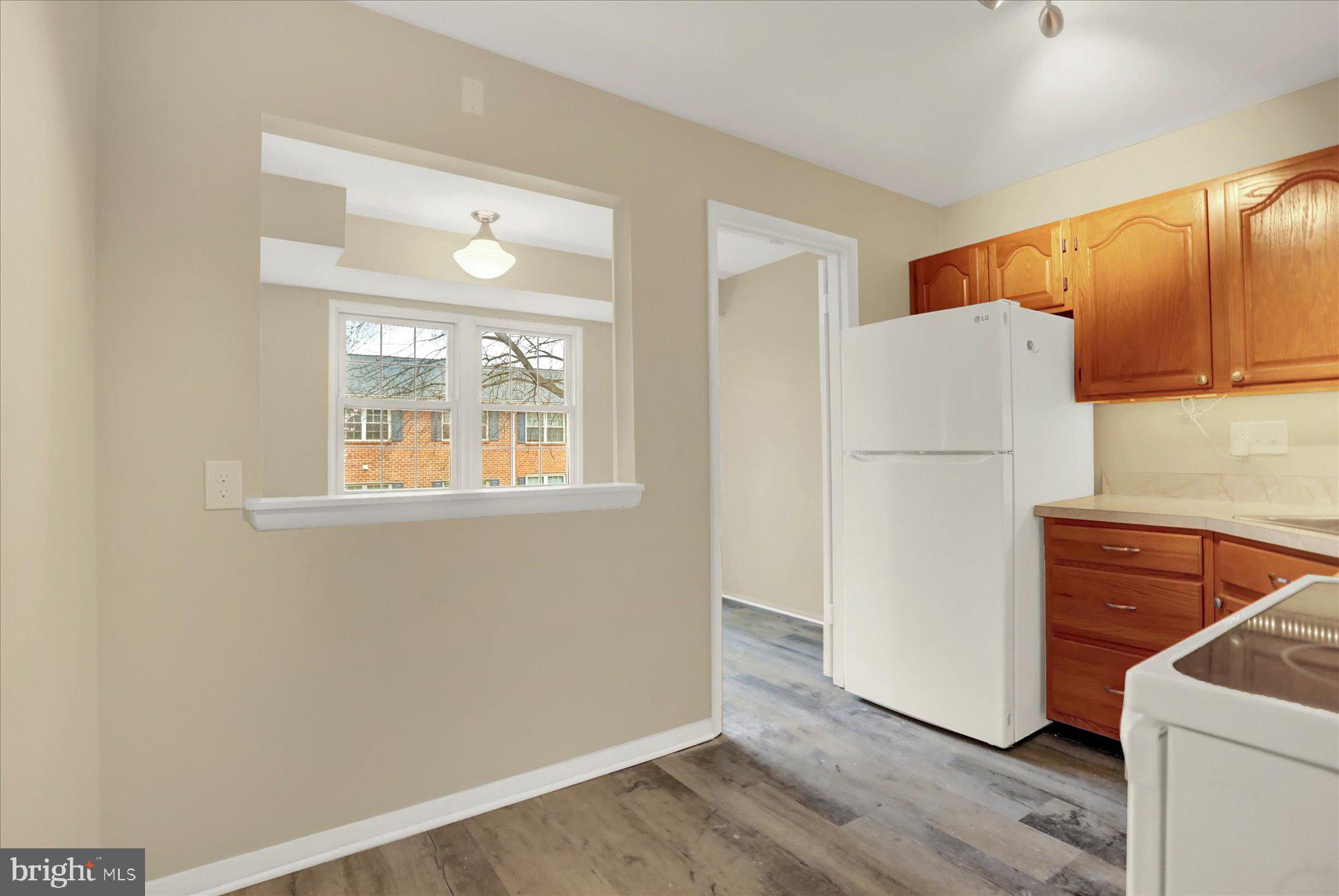 HICKORY HILLS CONDOMINIUMS - Residential