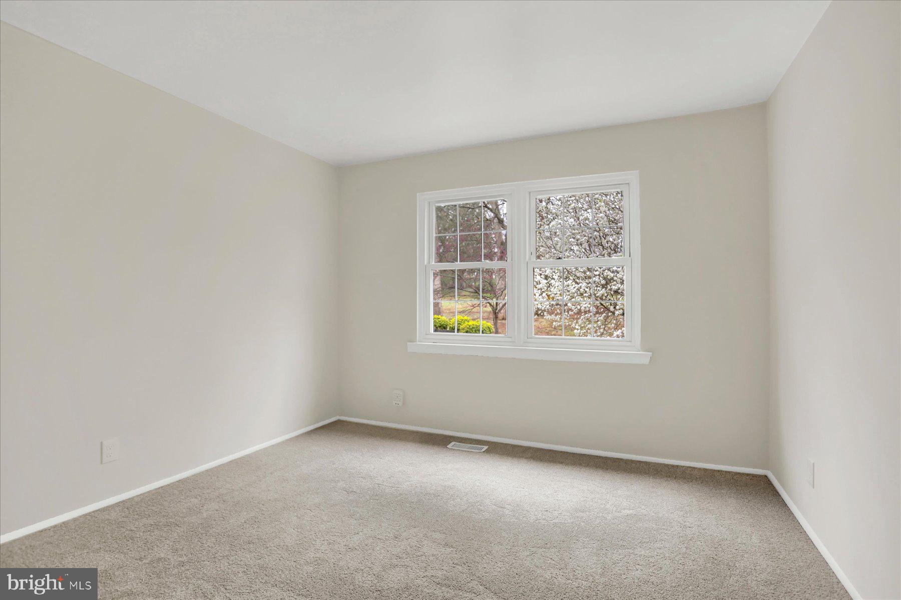 HICKORY HILLS CONDOMINIUMS - Residential