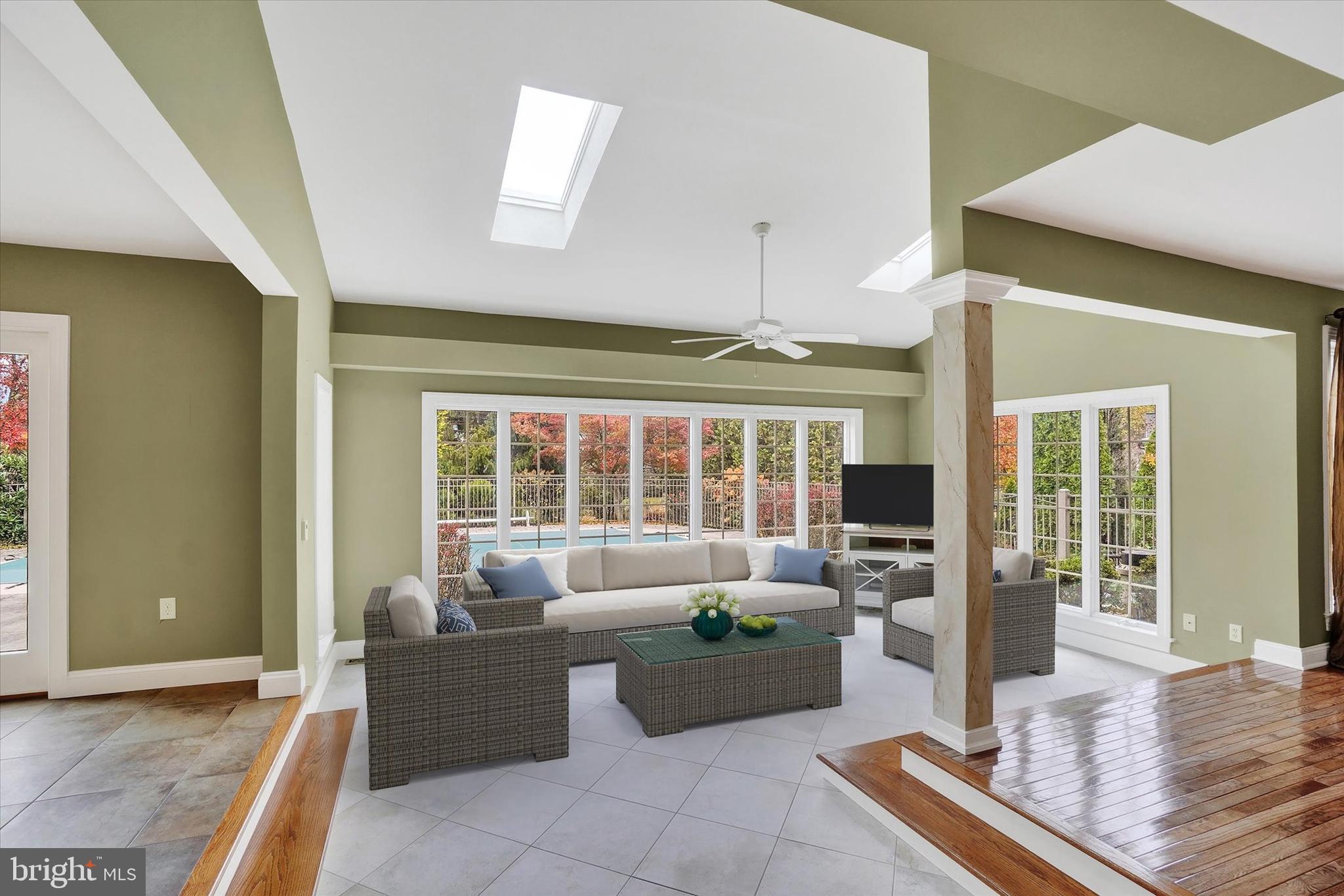 HICKORY RUN - Residential