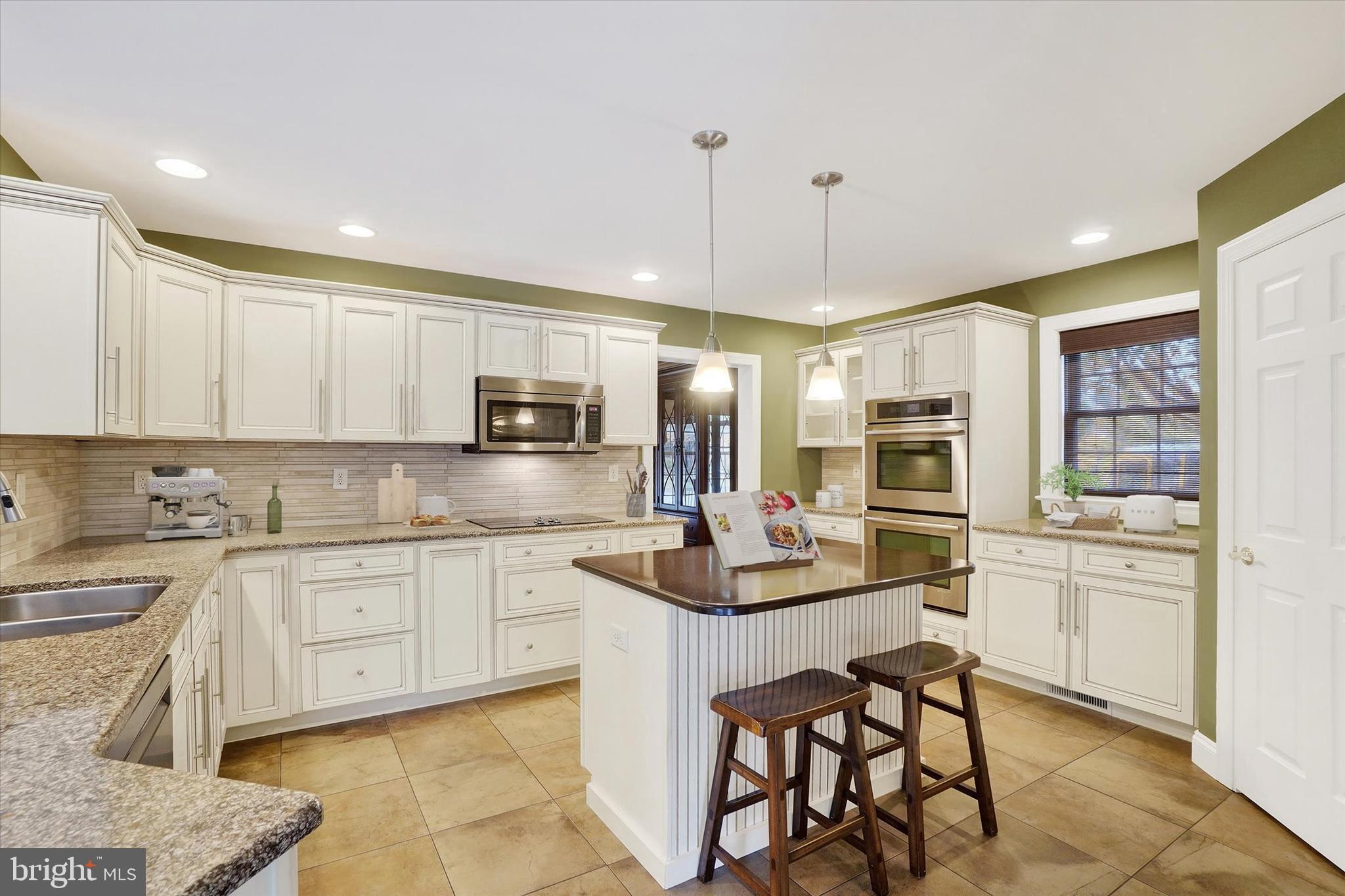 HICKORY RUN - Residential