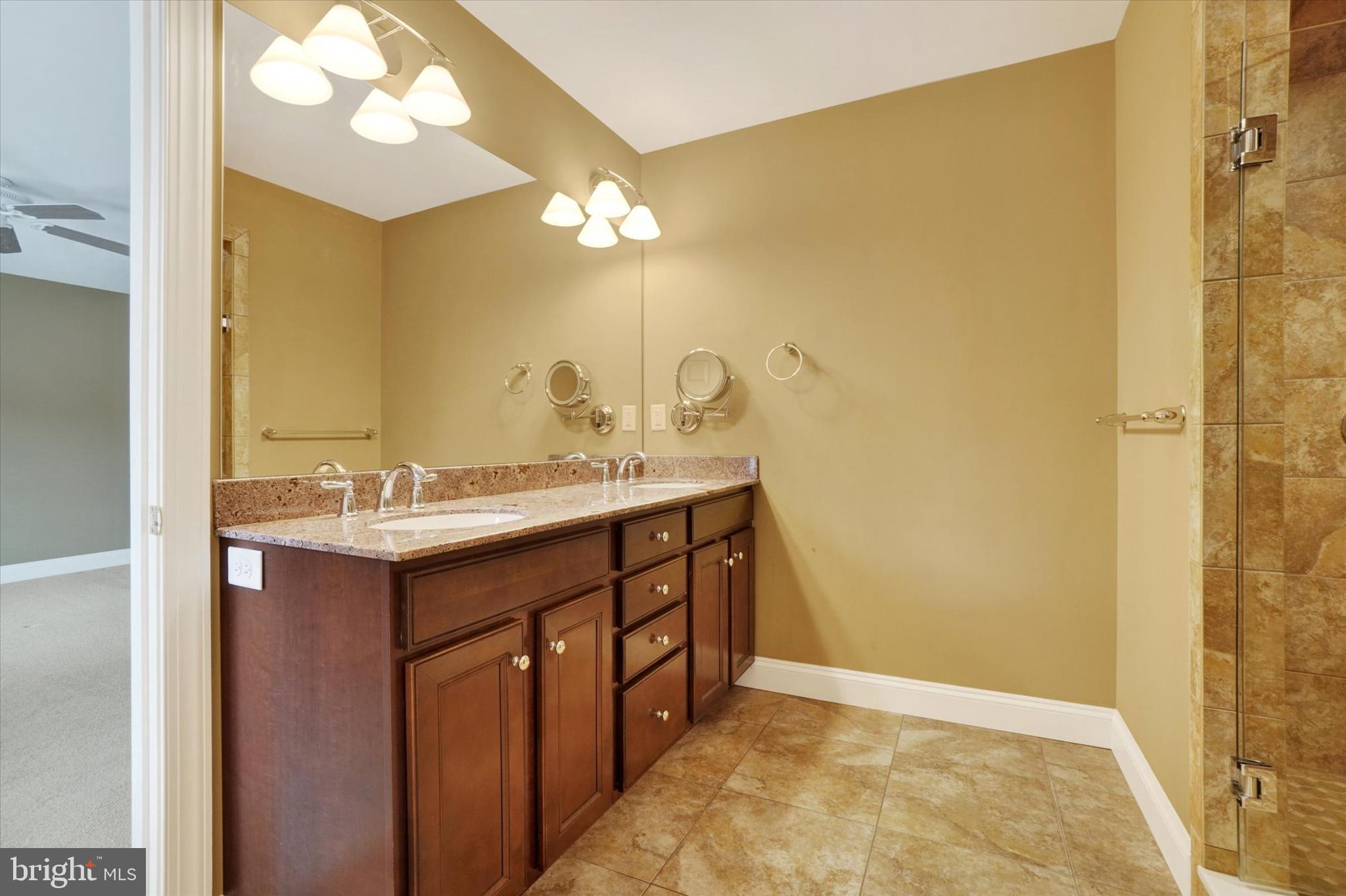 HICKORY RUN - Residential