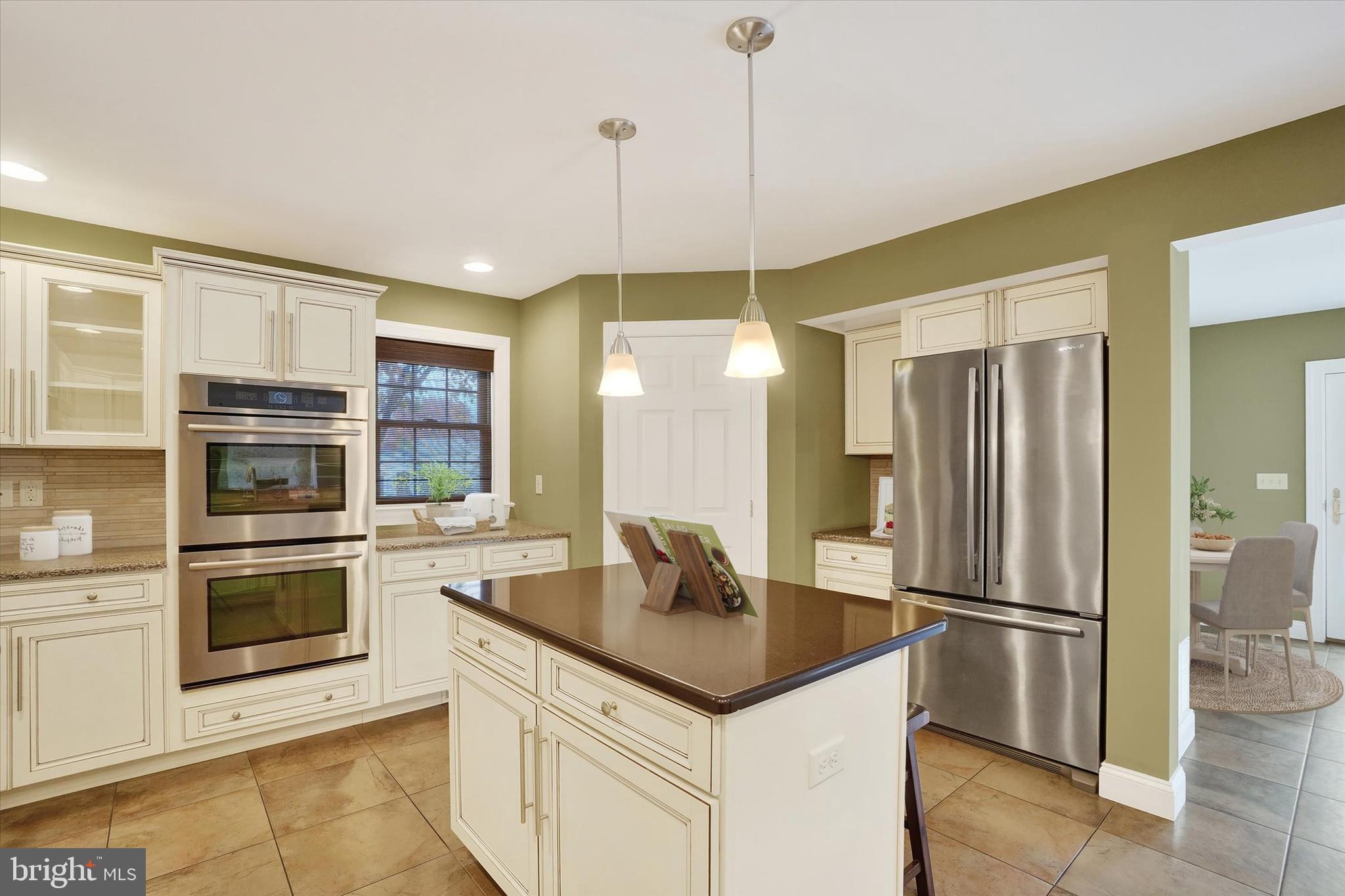 HICKORY RUN - Residential