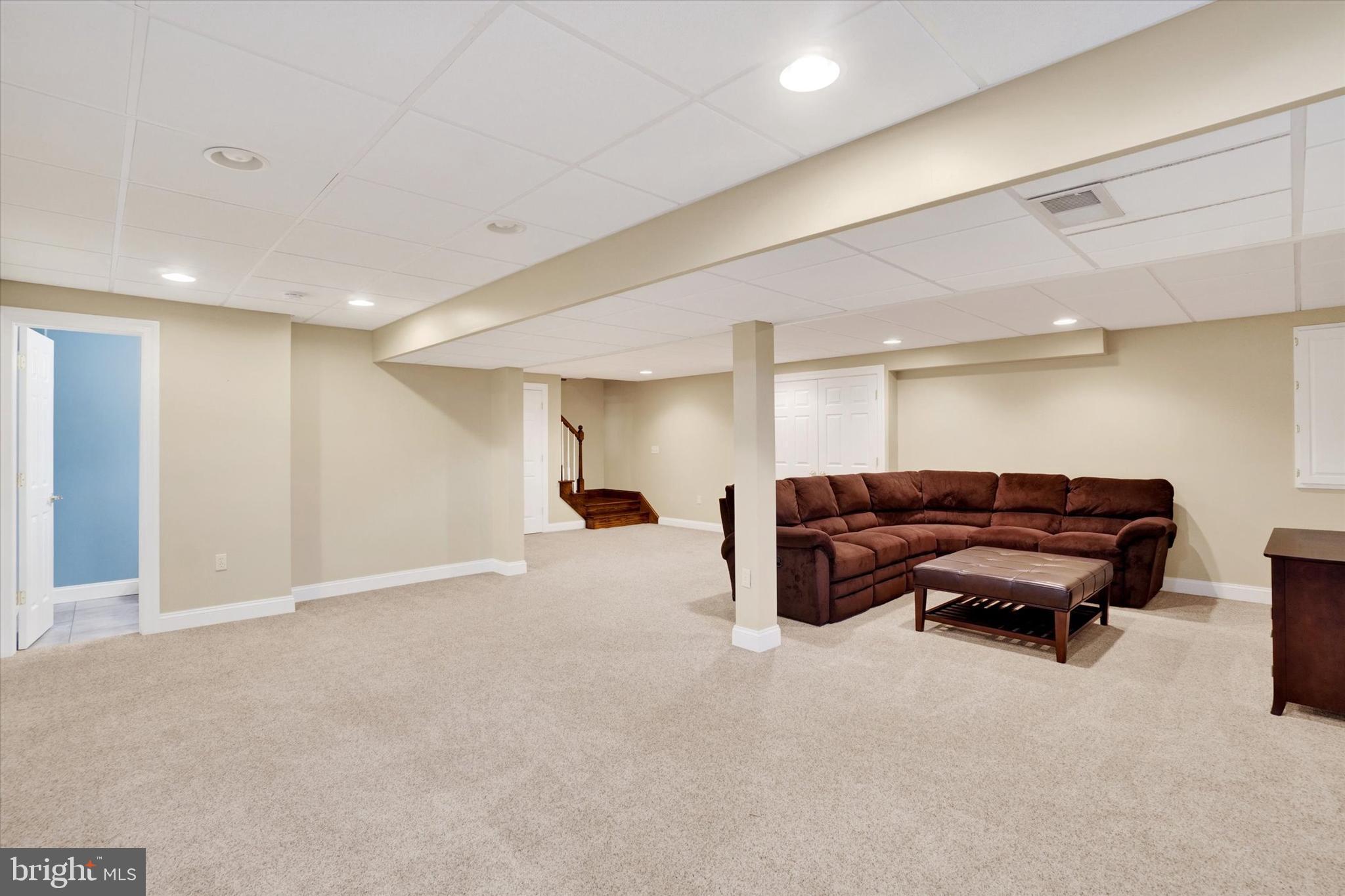 HICKORY RUN - Residential