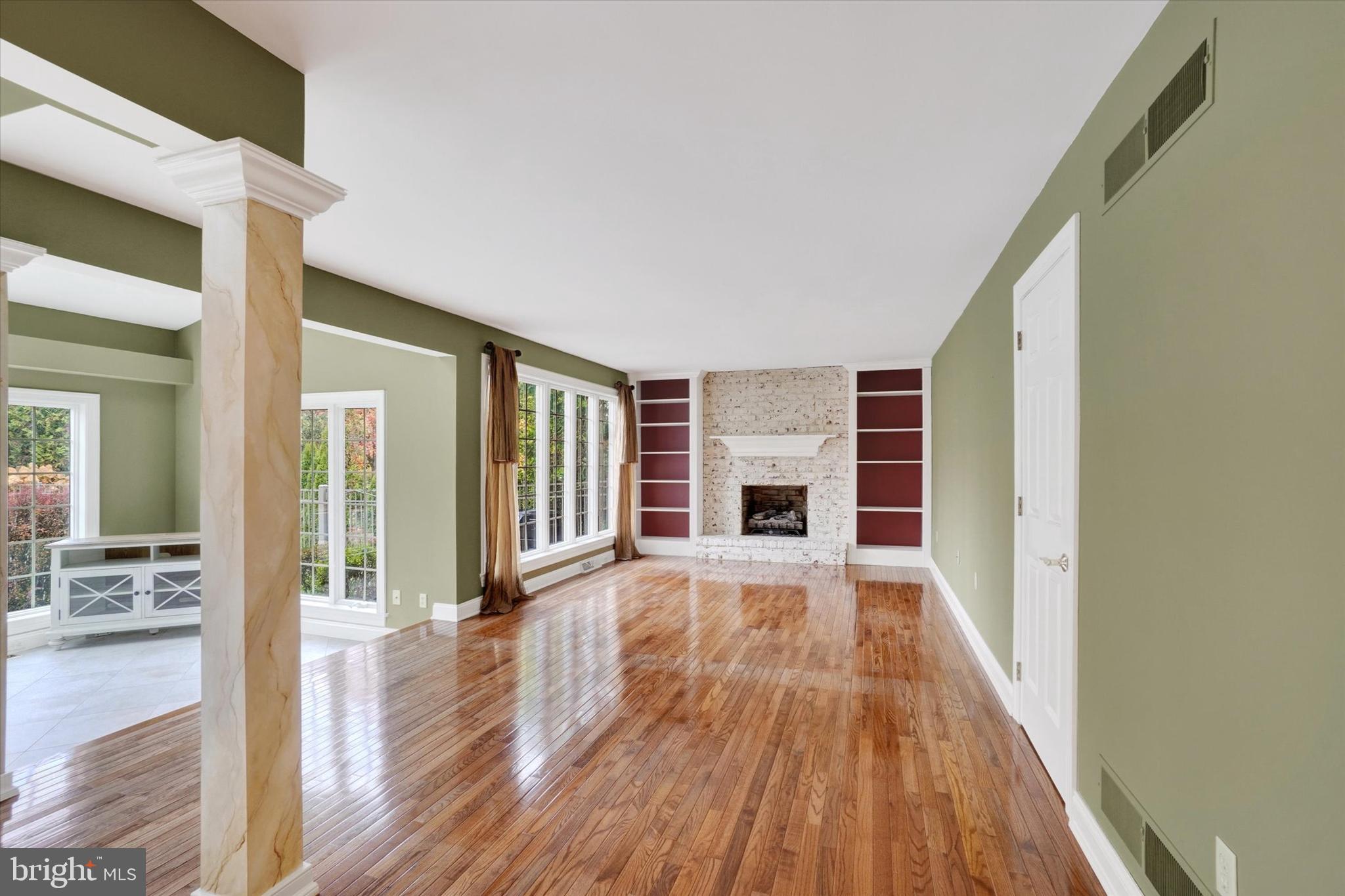 HICKORY RUN - Residential