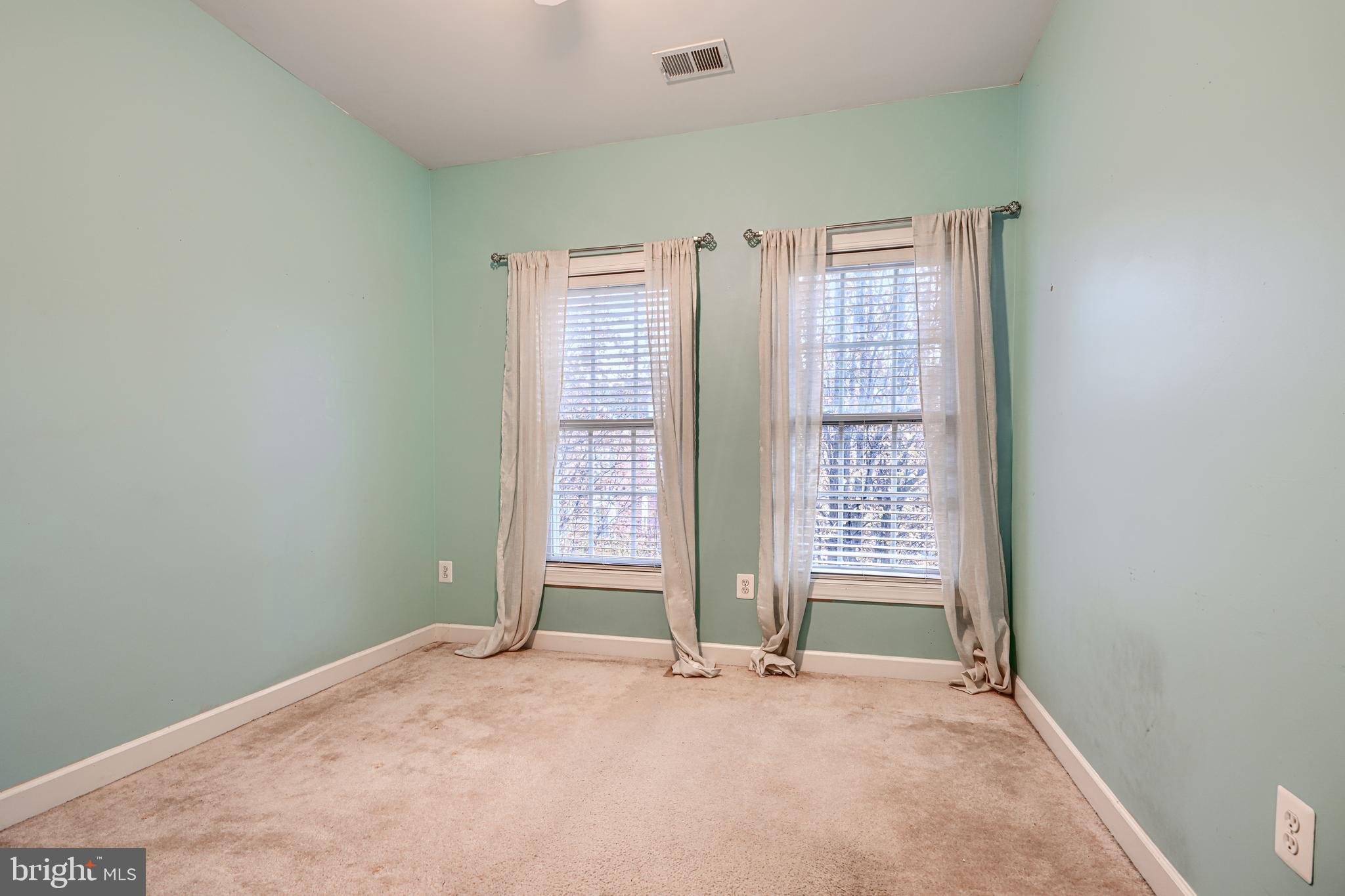 URBANA - Residential