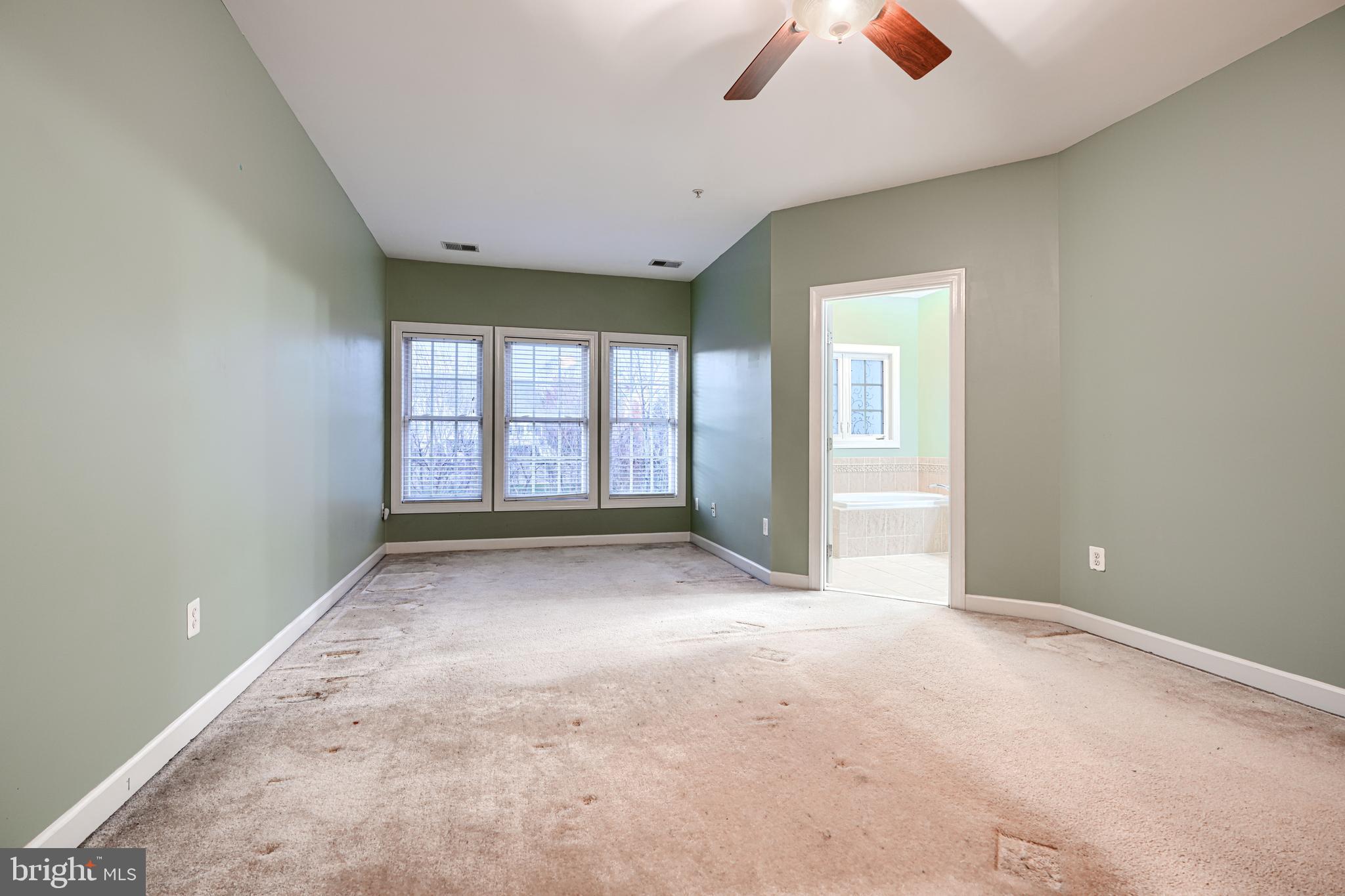 URBANA - Residential